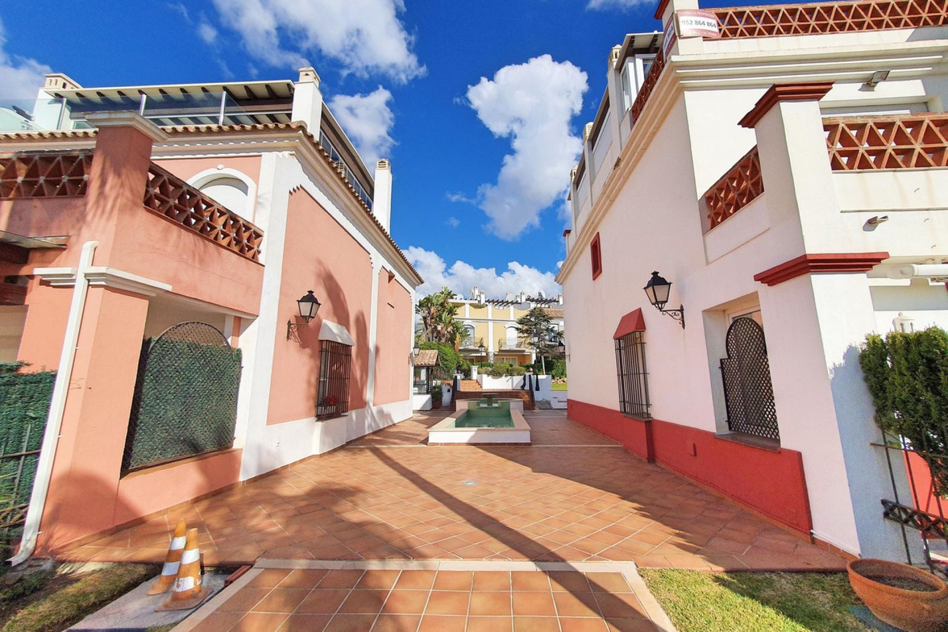 Resale - House - Townhouse - Marbella - Bahía de Marbella