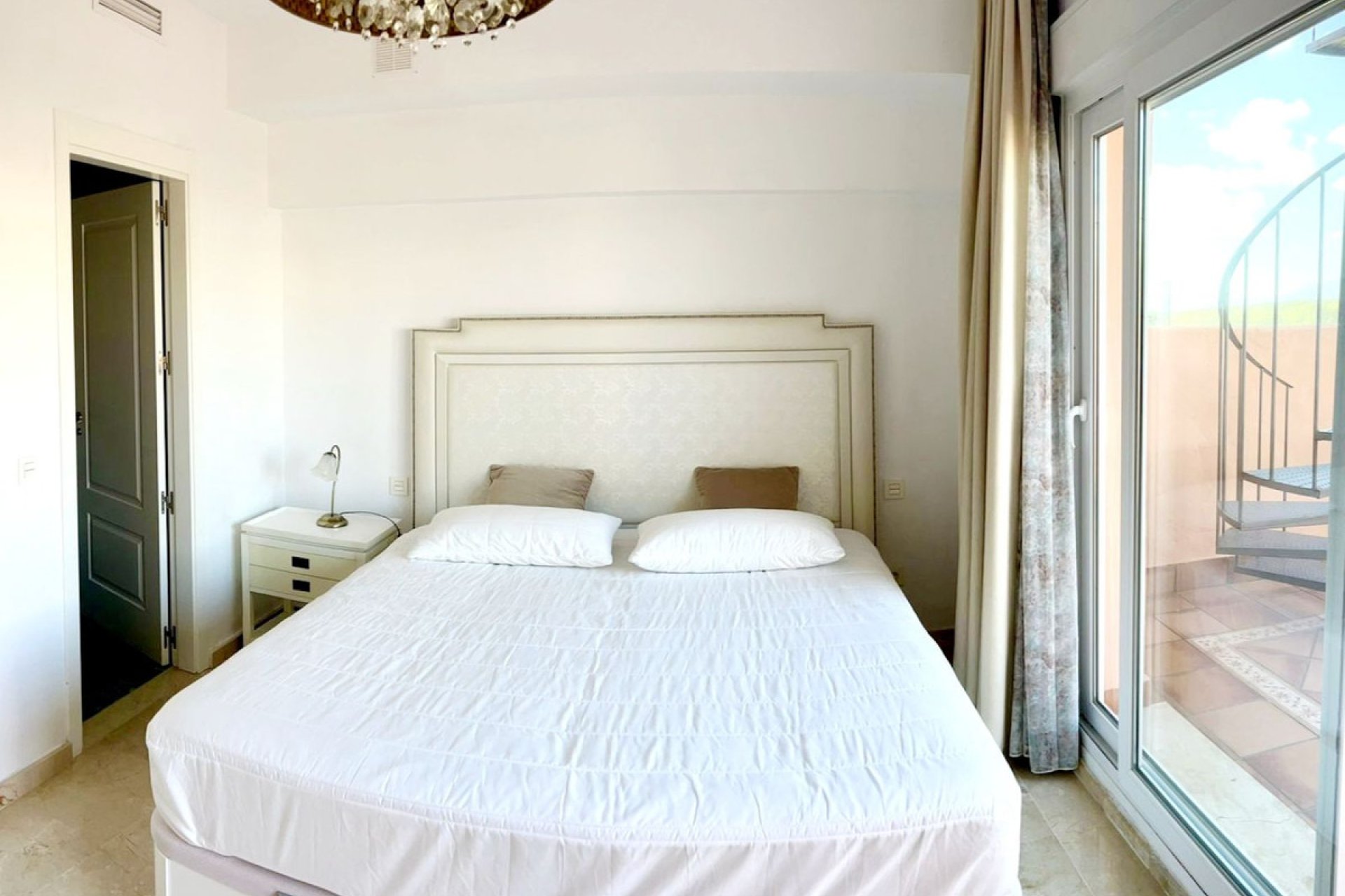 Resale - House - Townhouse - Marbella - Cabopino