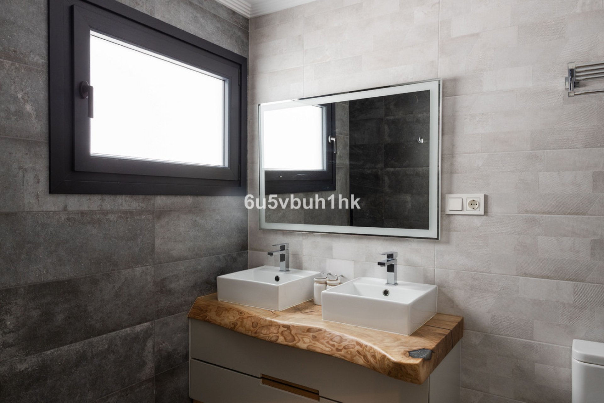 Resale - House - Townhouse - Marbella - El Rosario