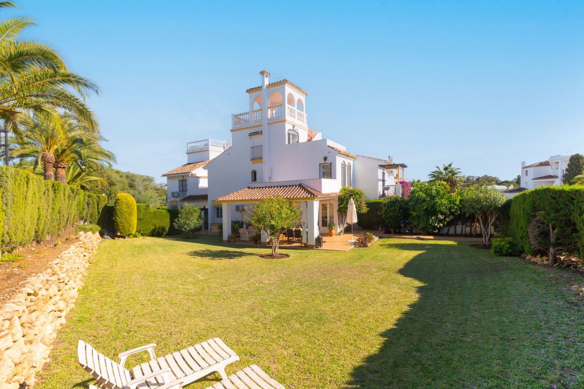 Resale - House - Townhouse - Marbella - Elviria