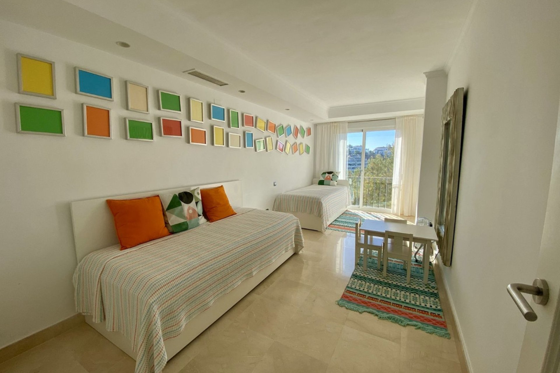 Resale - House - Townhouse - Marbella - Elviria