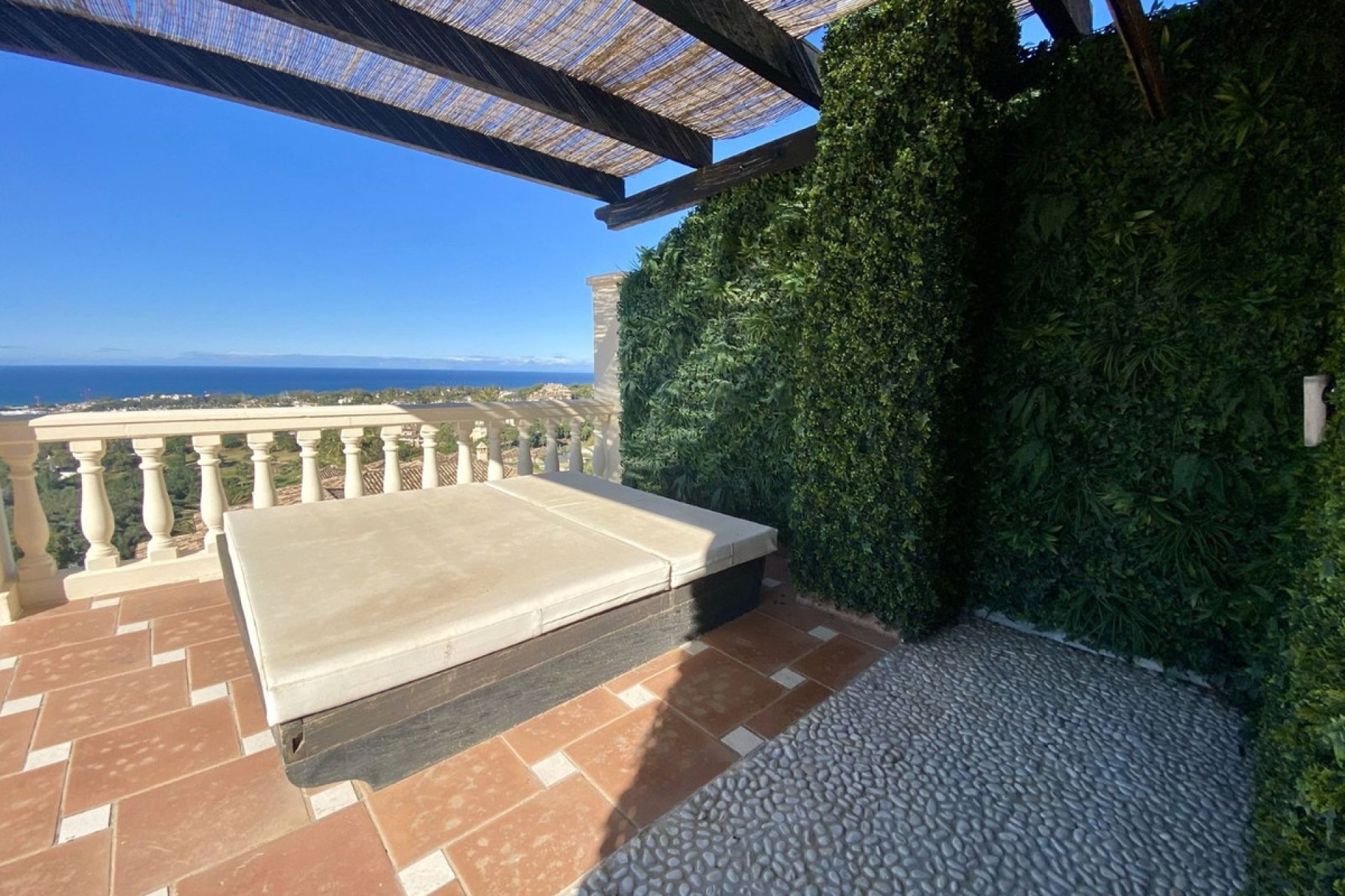 Resale - House - Townhouse - Marbella - Elviria