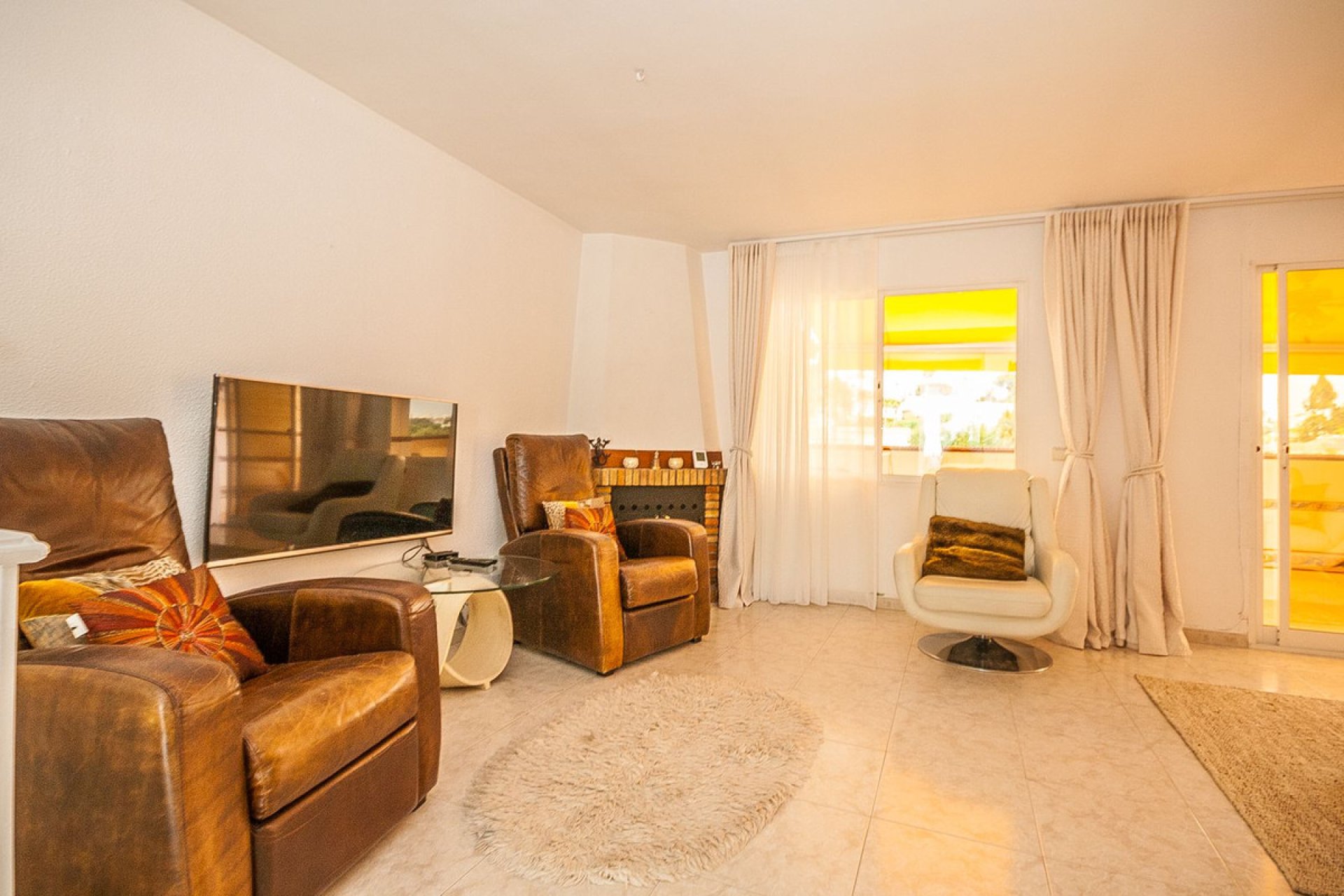 Resale - House - Townhouse - Marbella - Elviria