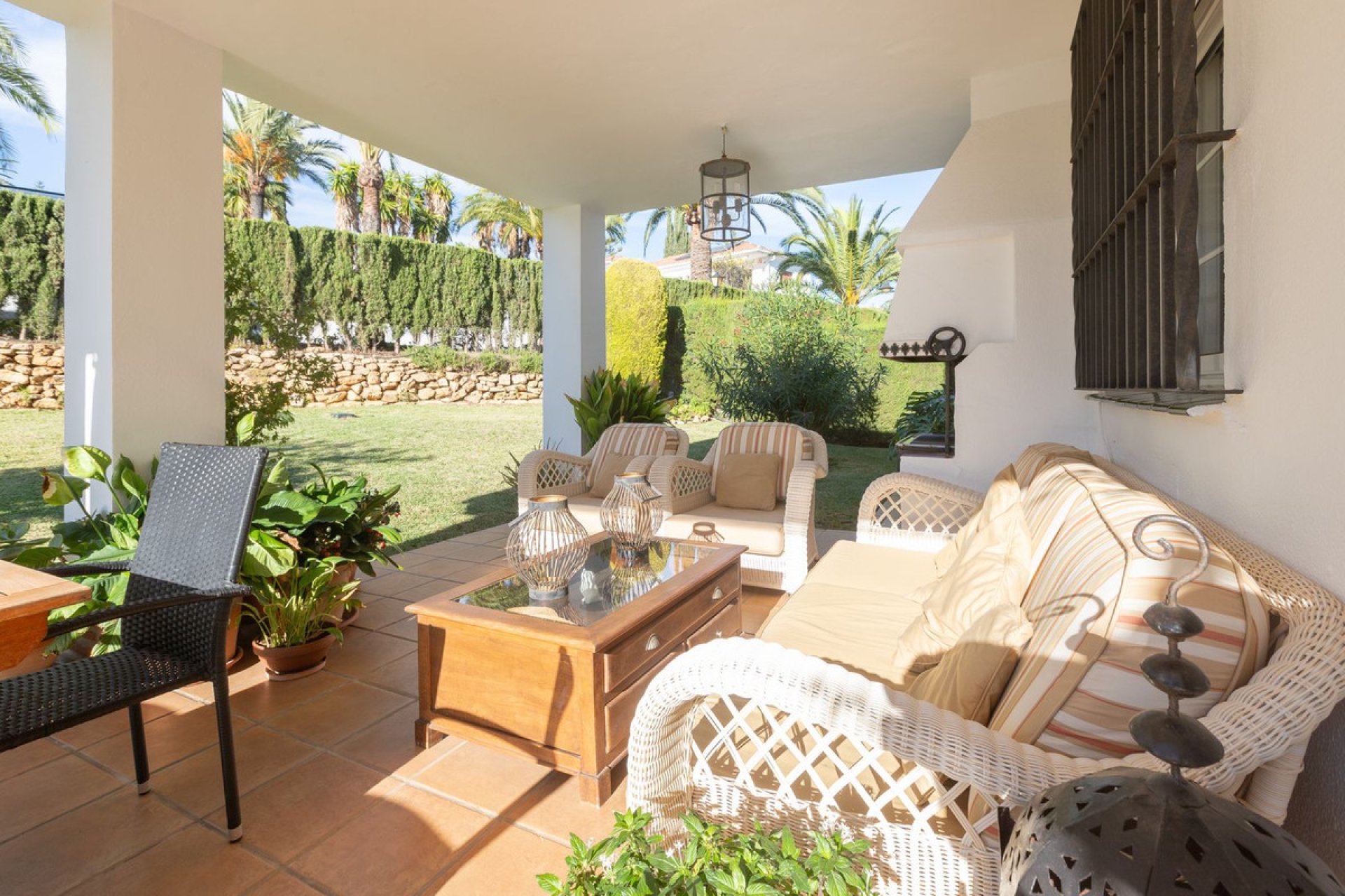 Resale - House - Townhouse - Marbella - Elviria