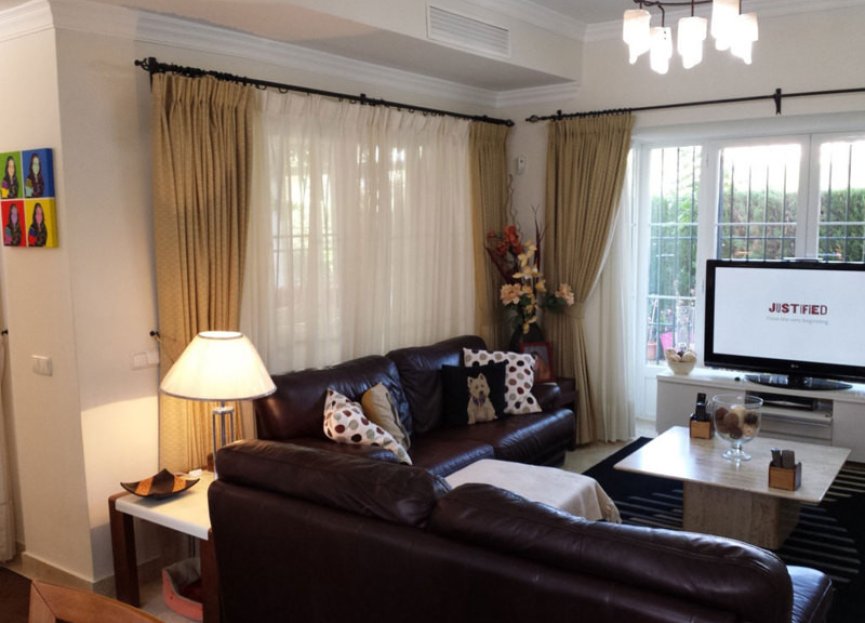 Resale - House - Townhouse - Marbella - Elviria