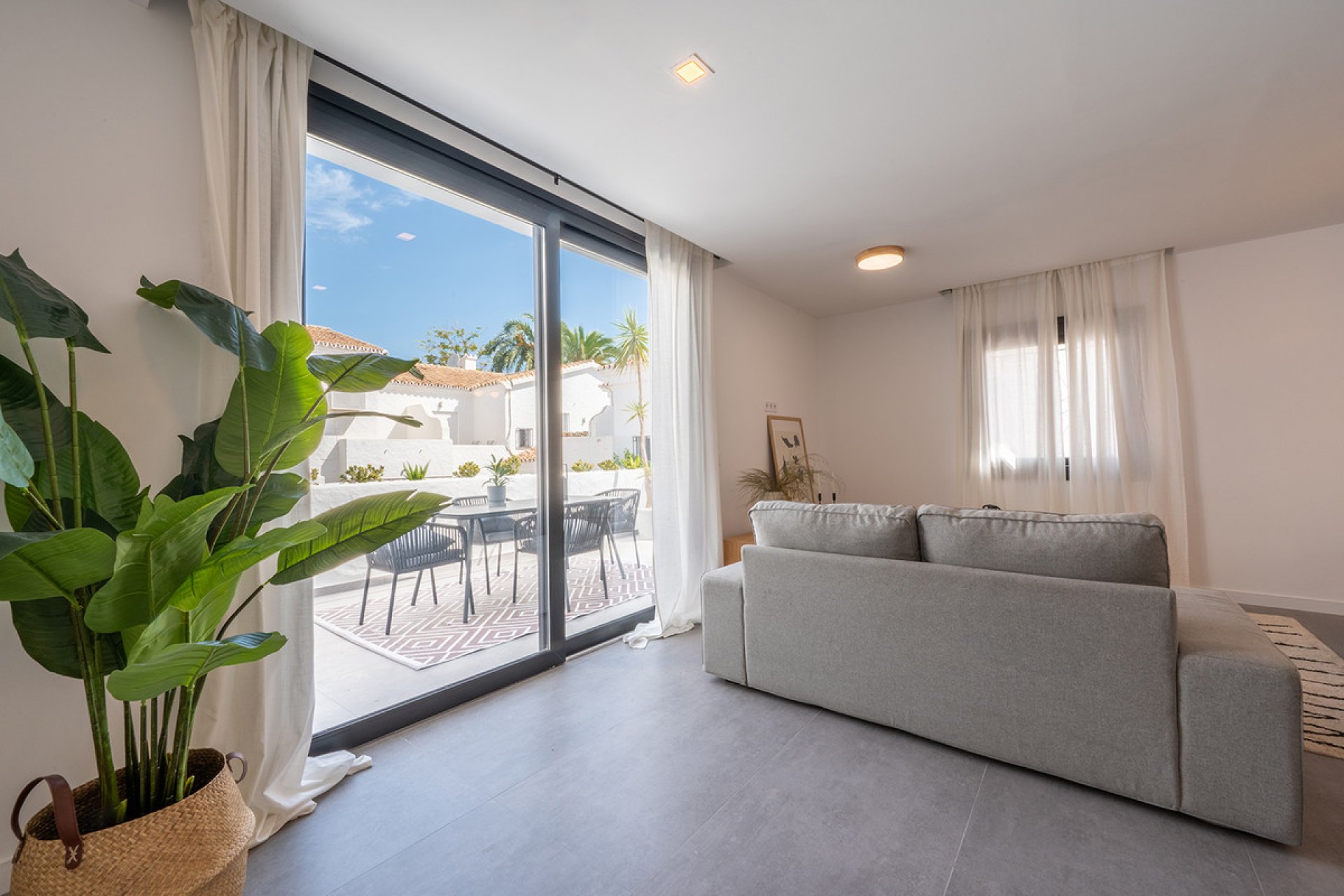 Resale - House - Townhouse - Marbella - Las Brisas