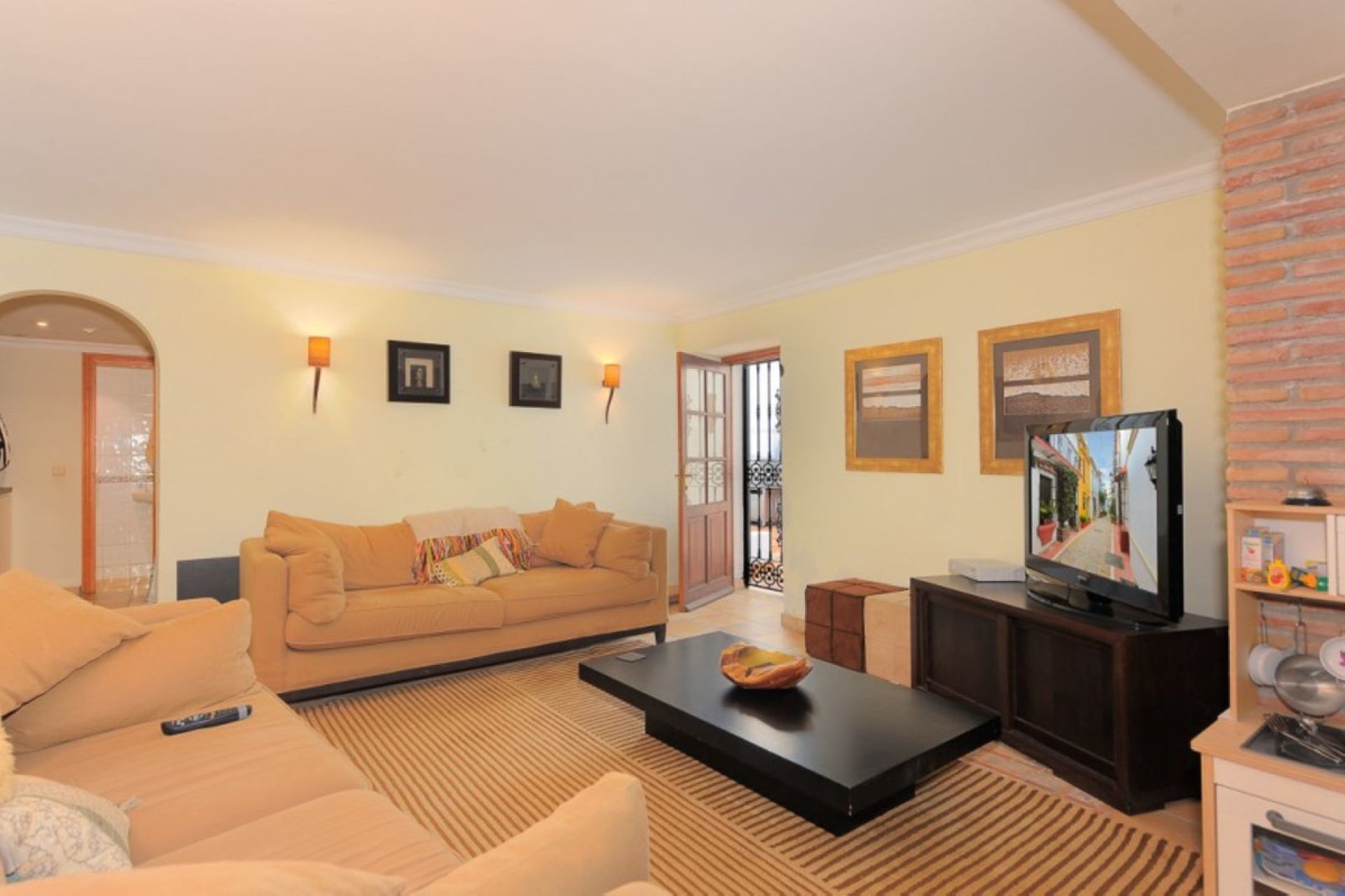 Resale - House - Townhouse - Marbella - Marbella Centro