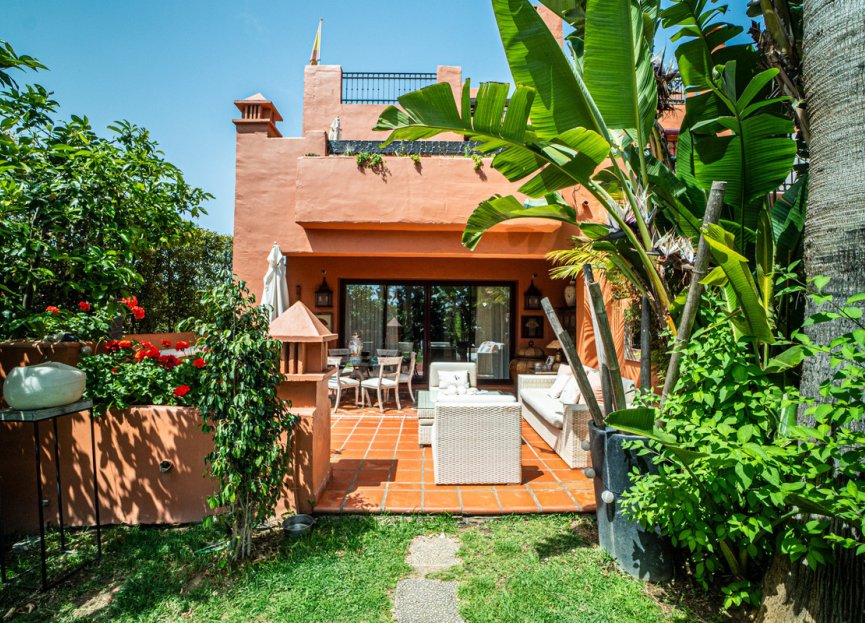 Resale - House - Townhouse - Marbella - Marbella Centro