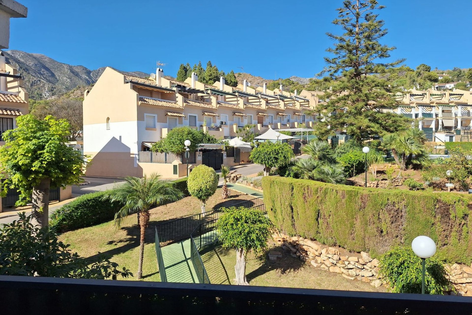 Resale - House - Townhouse - Marbella - Marbella Centro