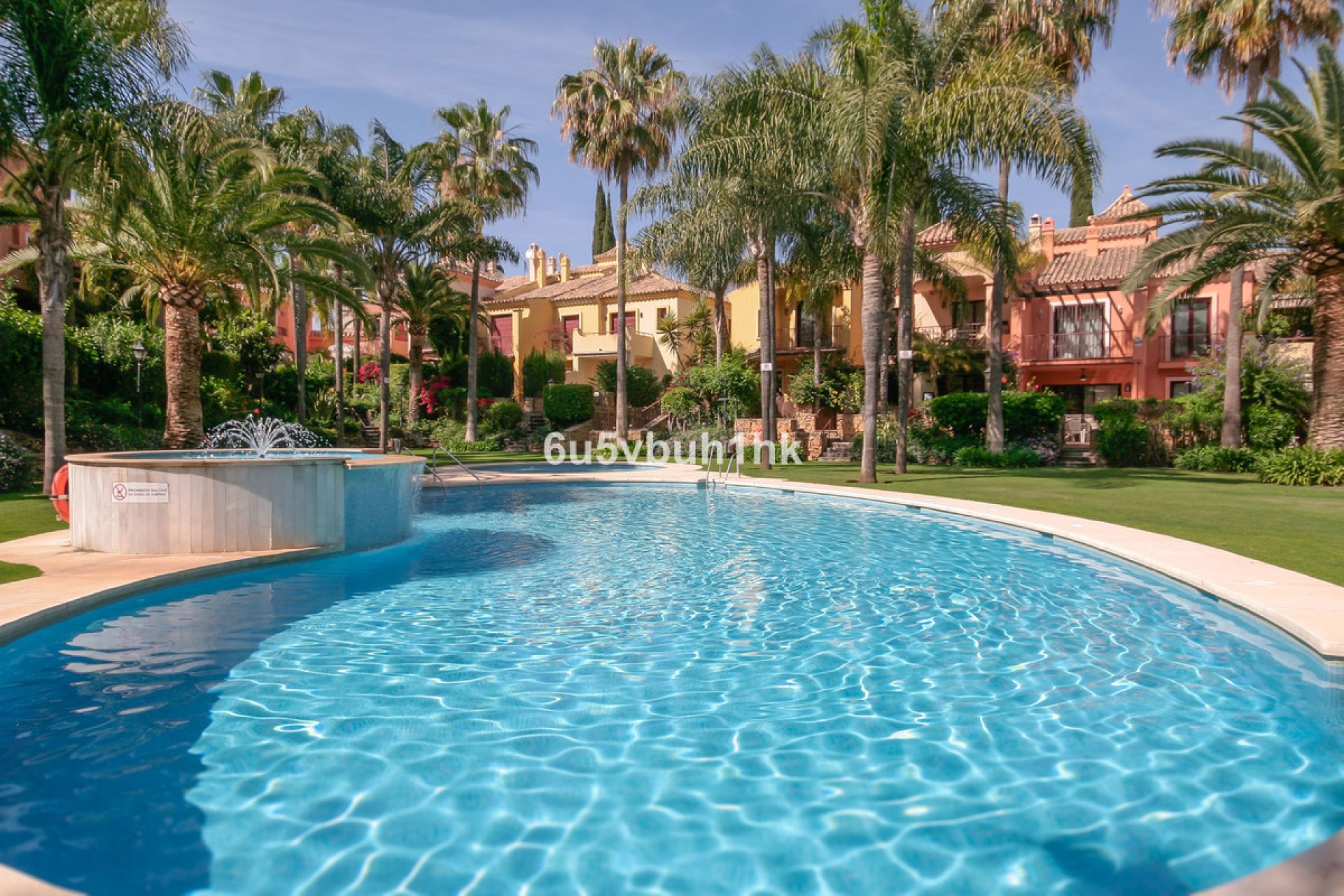 Resale - House - Townhouse - Marbella - Marbella Centro