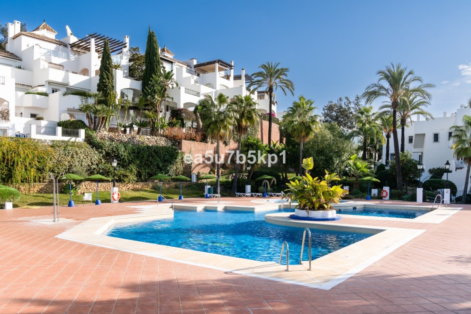 Resale - House - Townhouse - Marbella - Marbella Centro