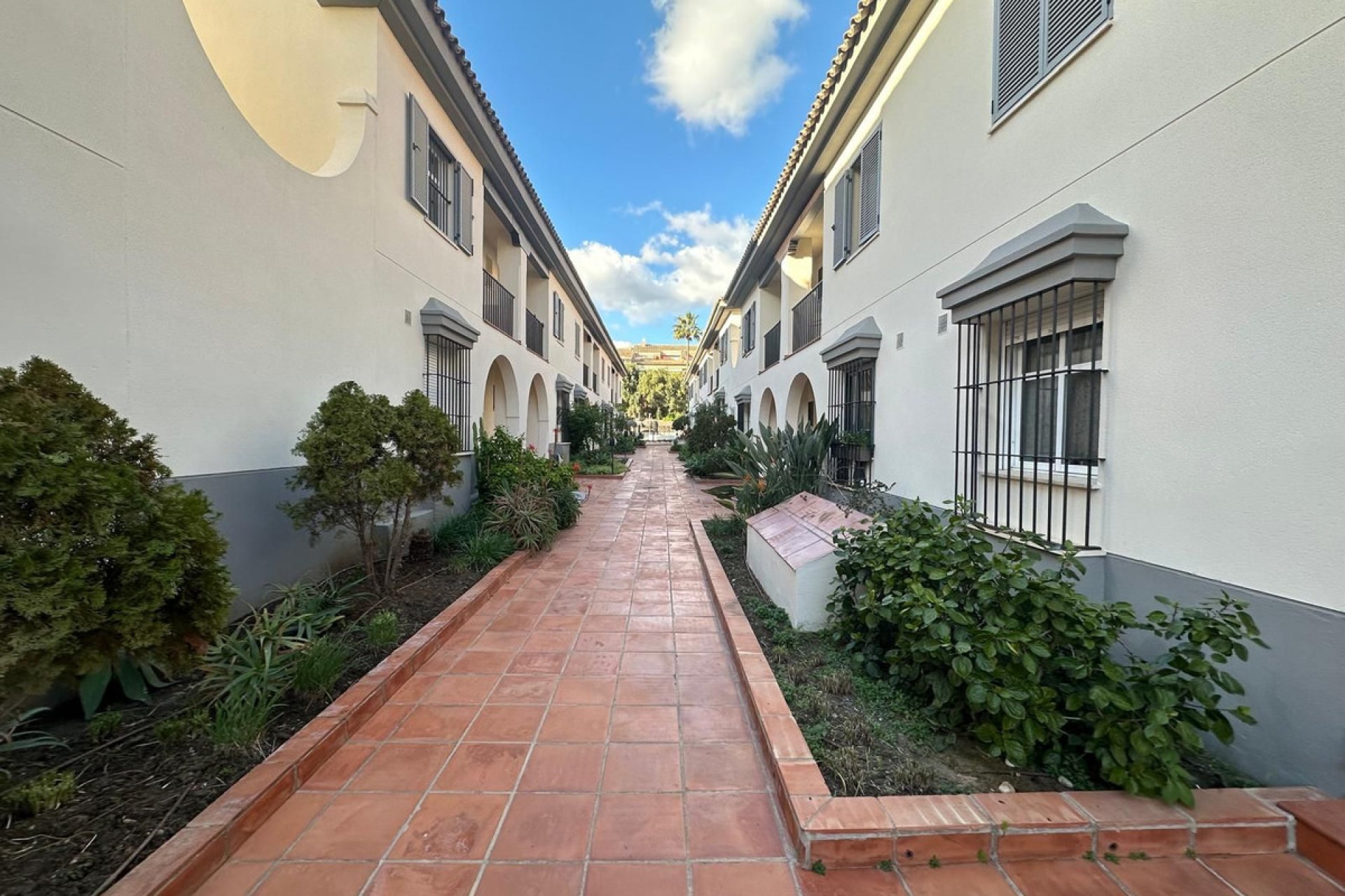 Resale - House - Townhouse - Marbella - Marbella Centro