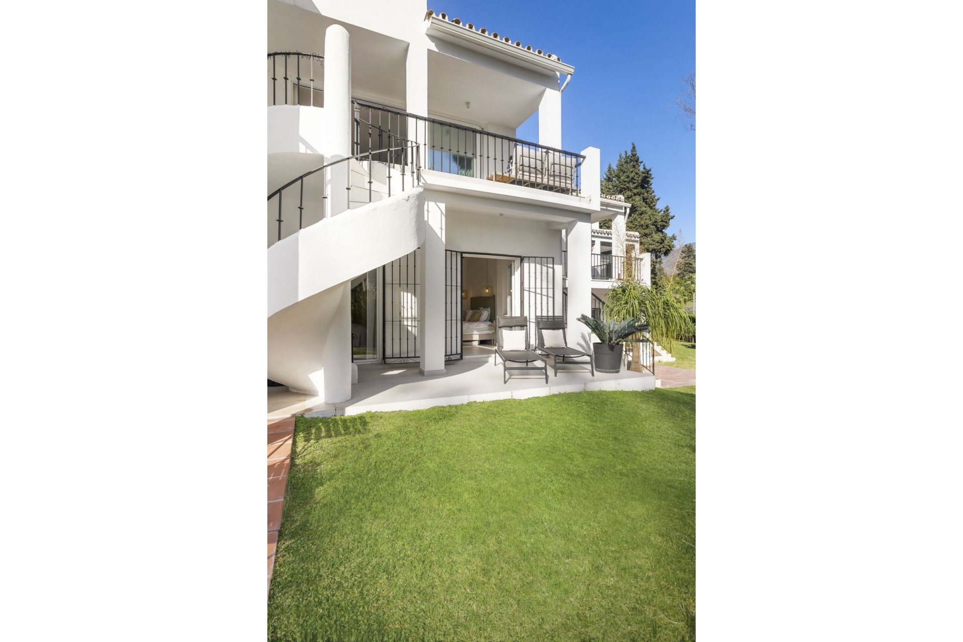 Resale - House - Townhouse - Marbella - Marbella Centro