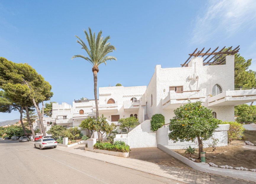 Resale - House - Townhouse - Marbella - Marbella Centro