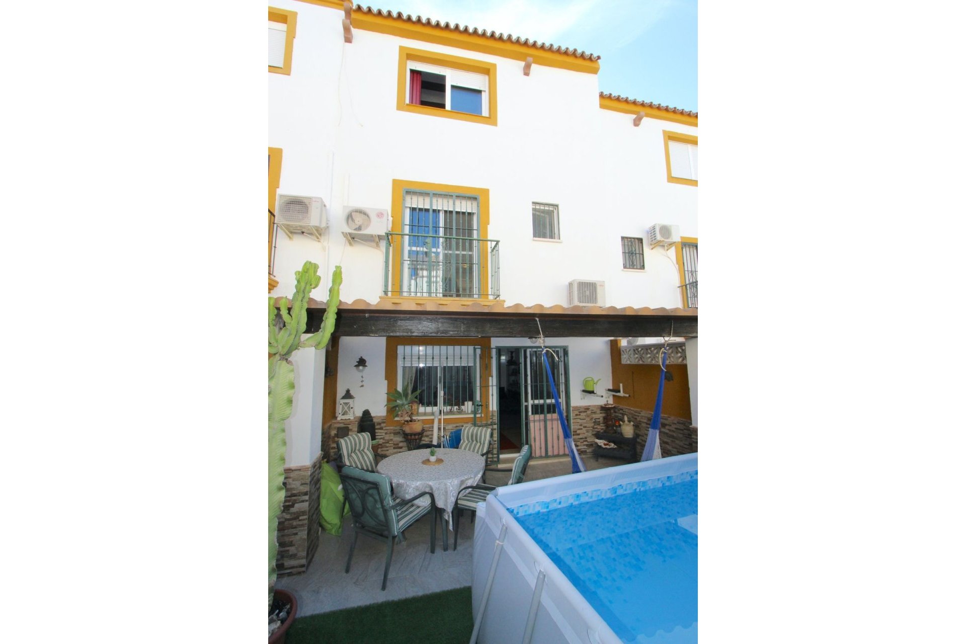 Resale - House - Townhouse - Marbella - Marbella Centro