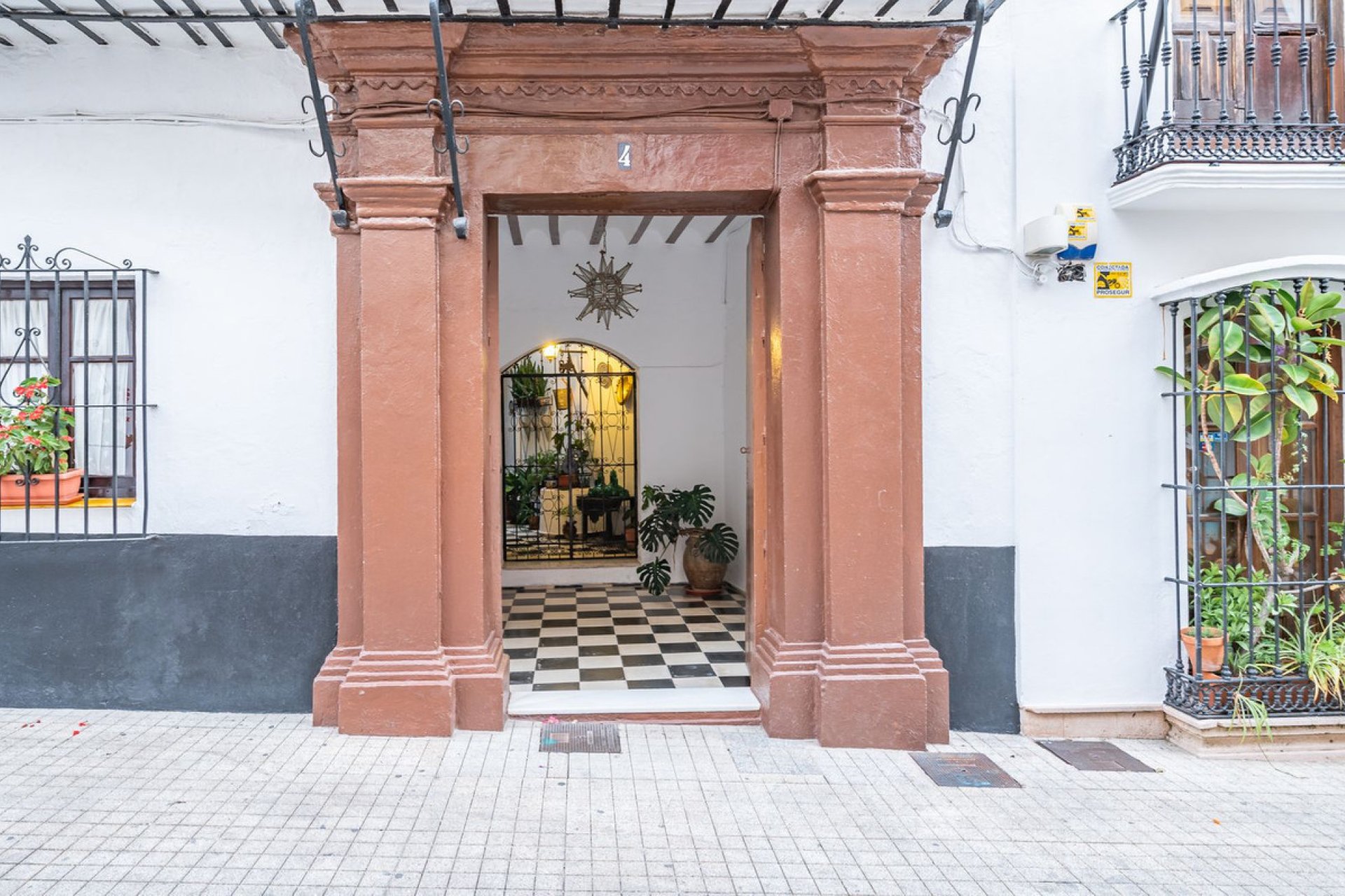 Resale - House - Townhouse - Marbella - Marbella Centro