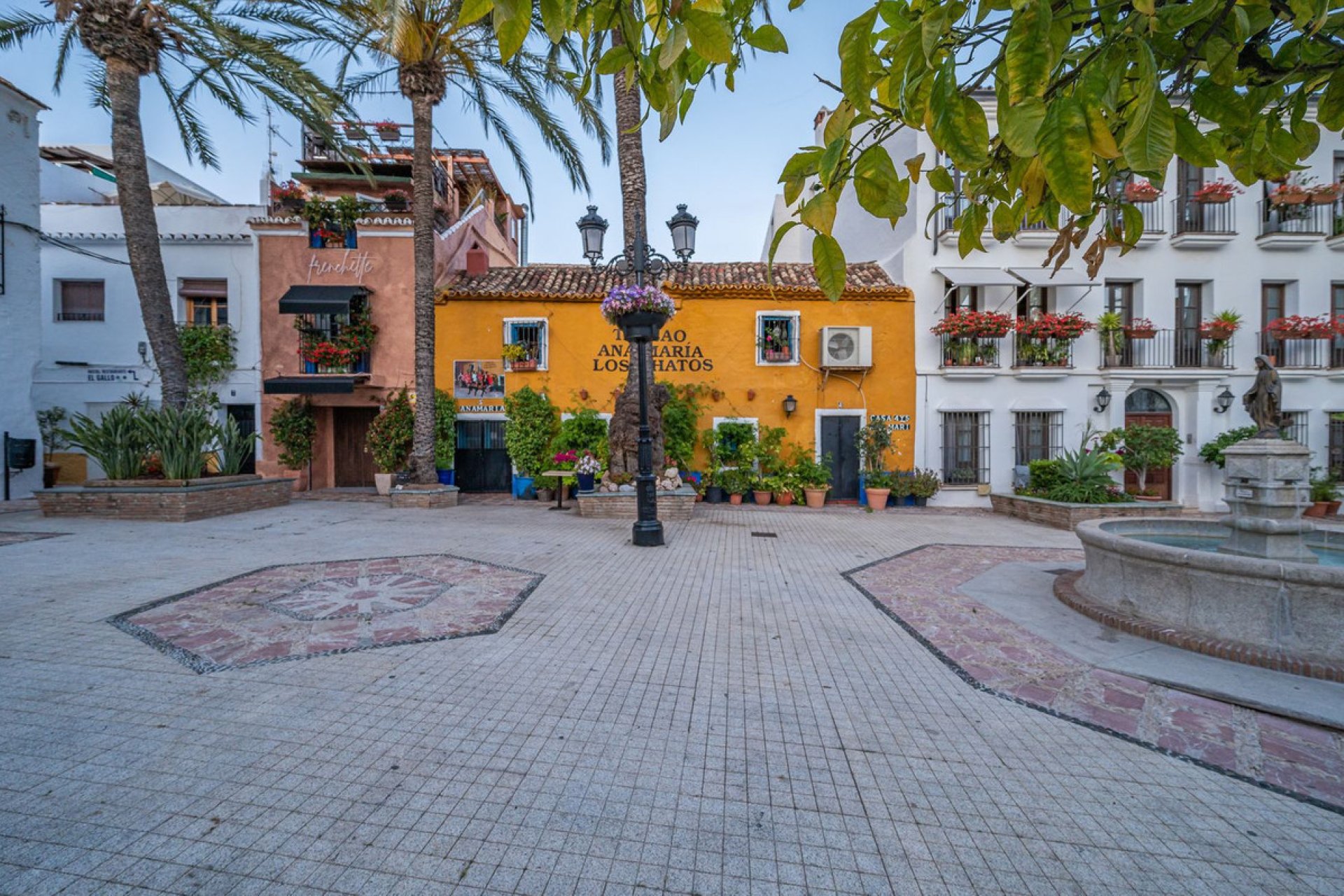 Resale - House - Townhouse - Marbella - Marbella Centro