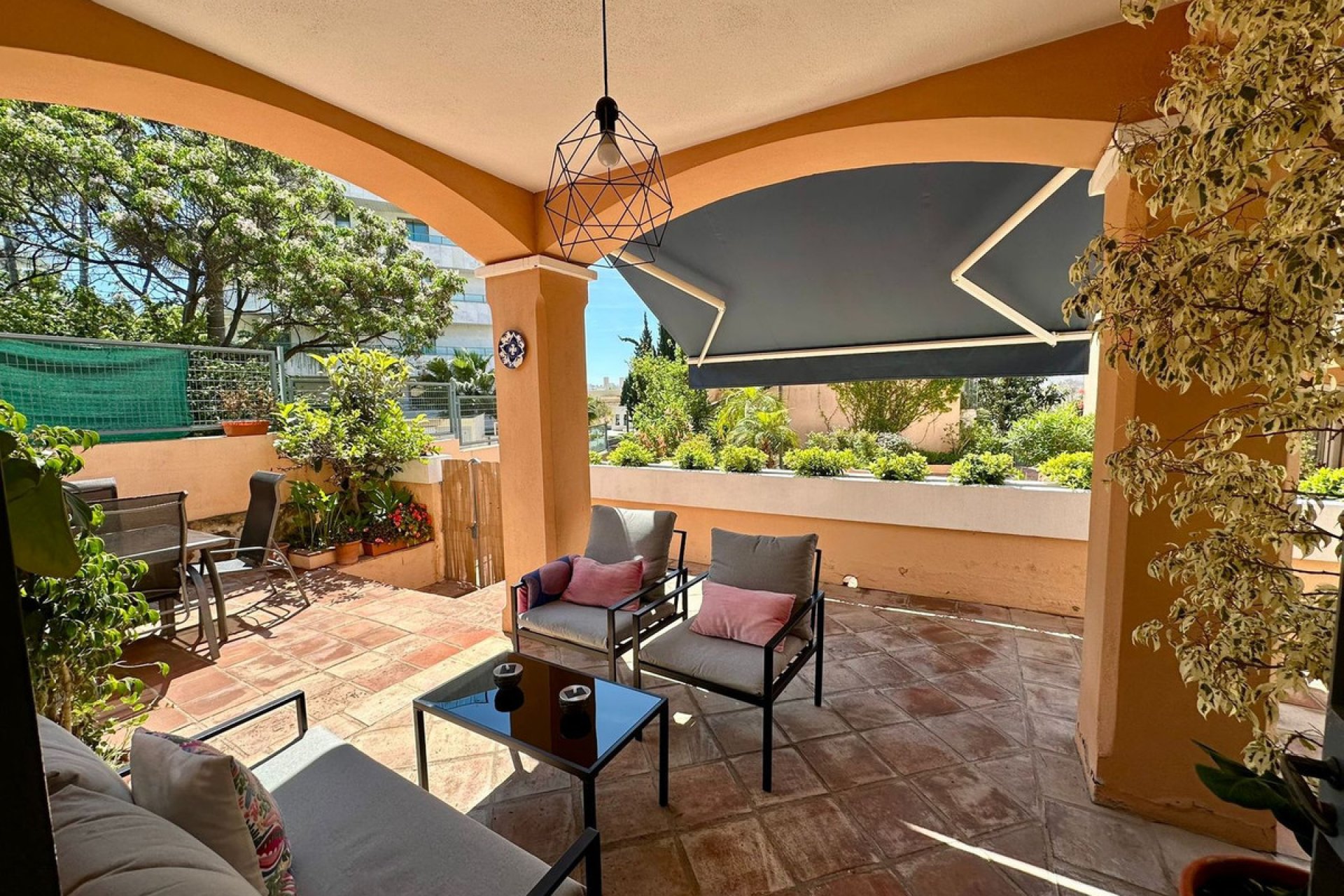 Resale - House - Townhouse - Marbella - Marbella Centro