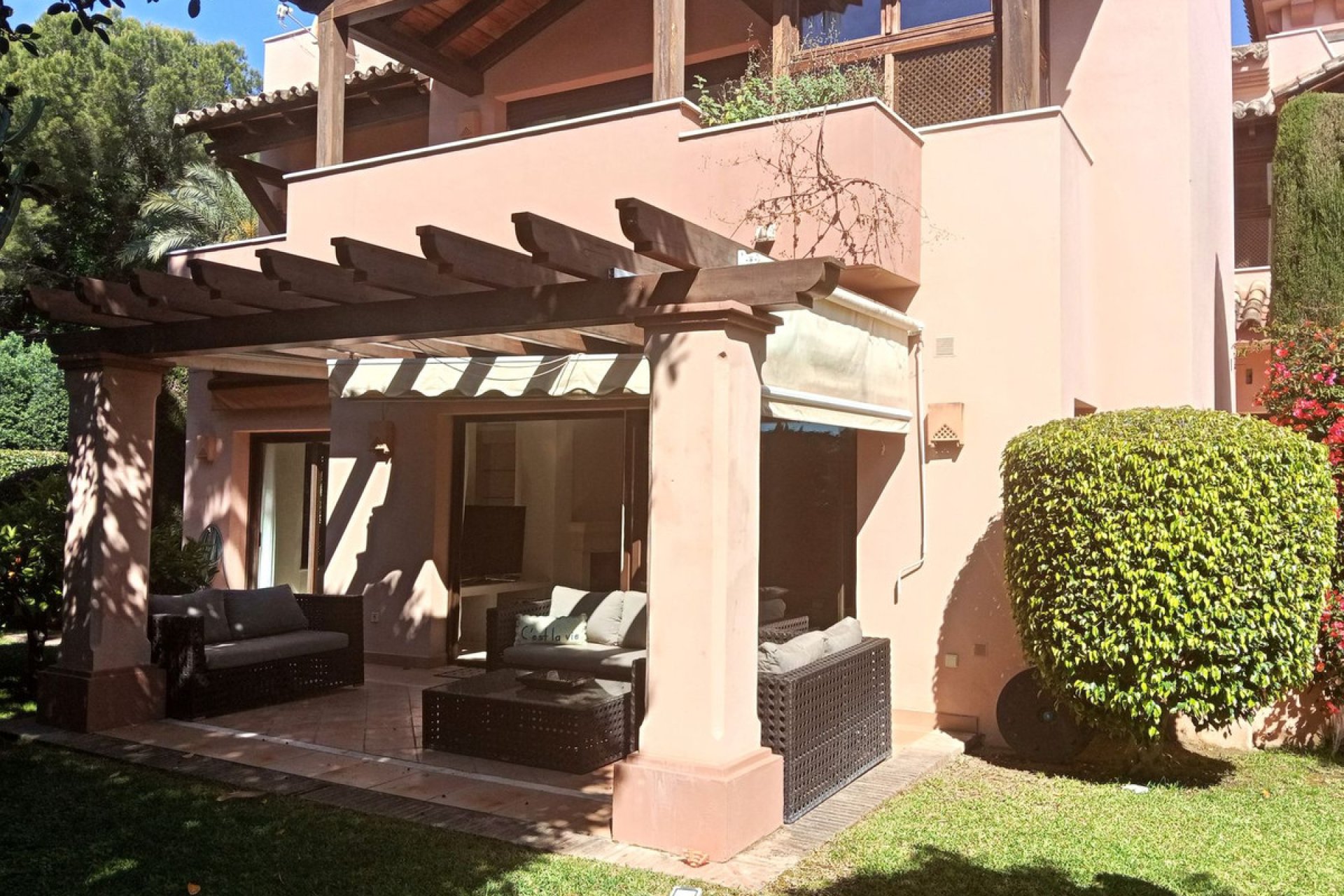 Resale - House - Townhouse - Marbella - Marbella Centro