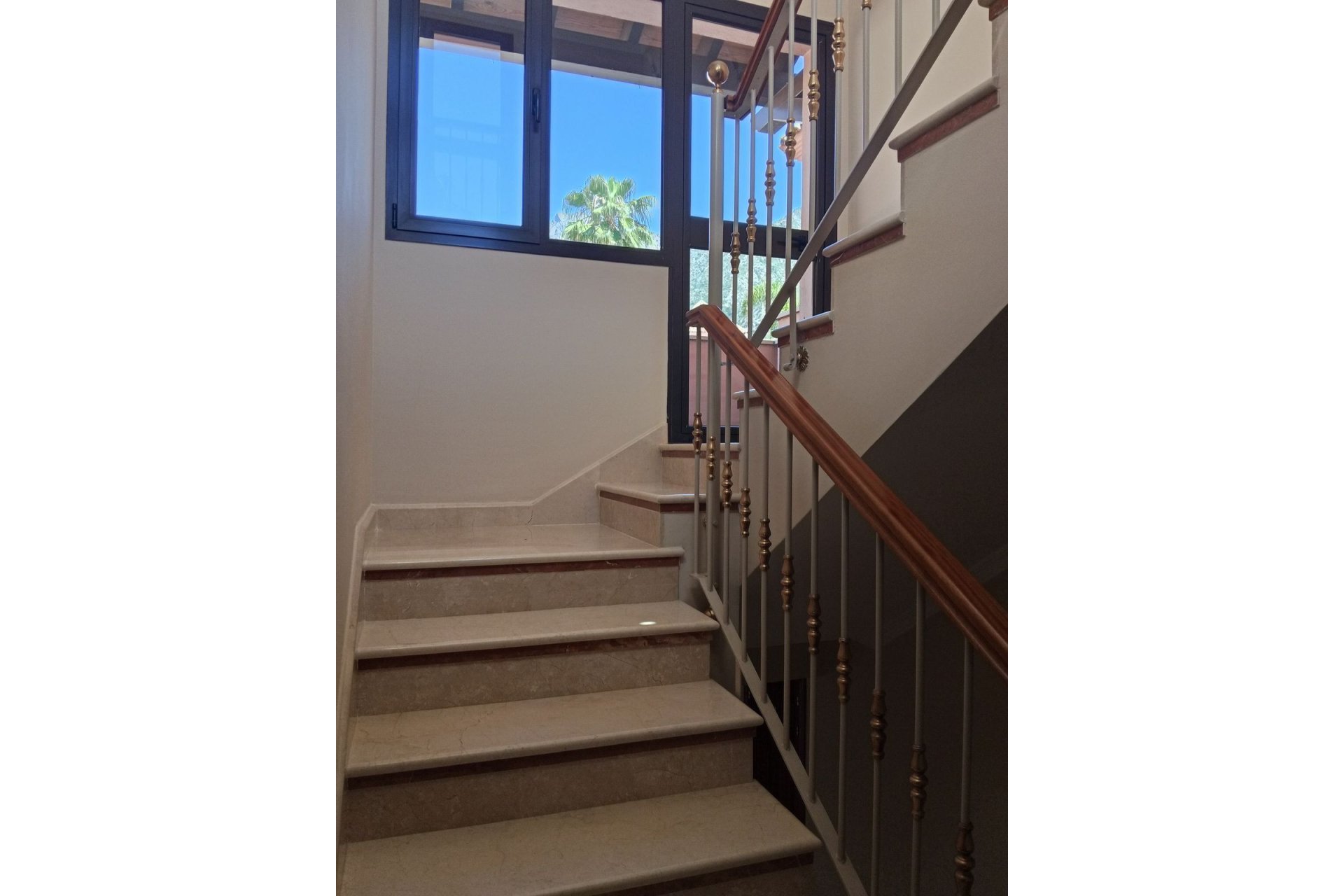 Resale - House - Townhouse - Marbella - Marbella Centro