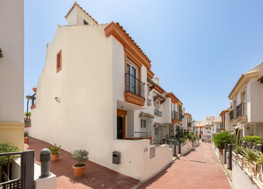 Resale - House - Townhouse - Marbella - Marbella Centro