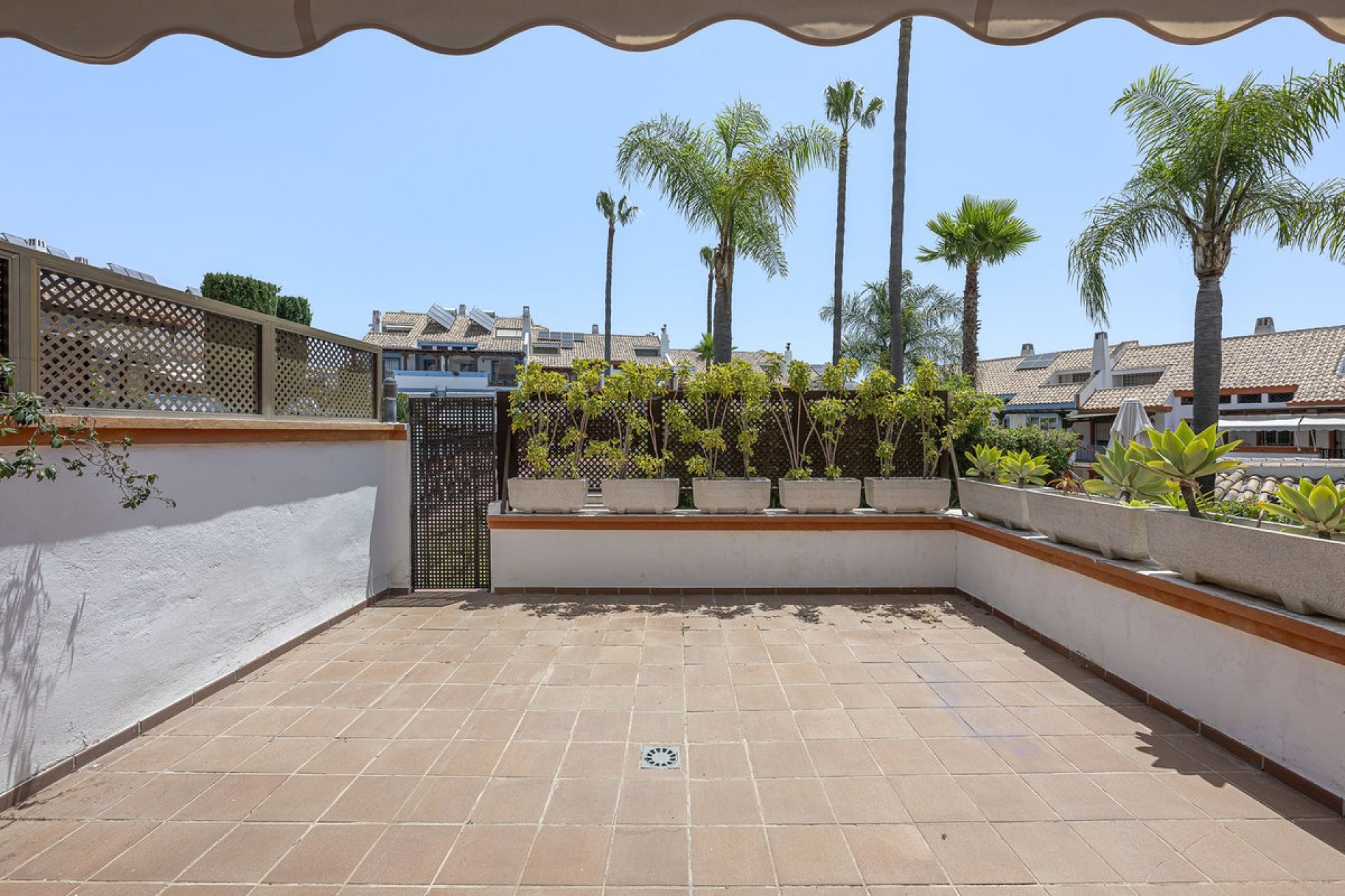 Resale - House - Townhouse - Marbella - Marbella Centro