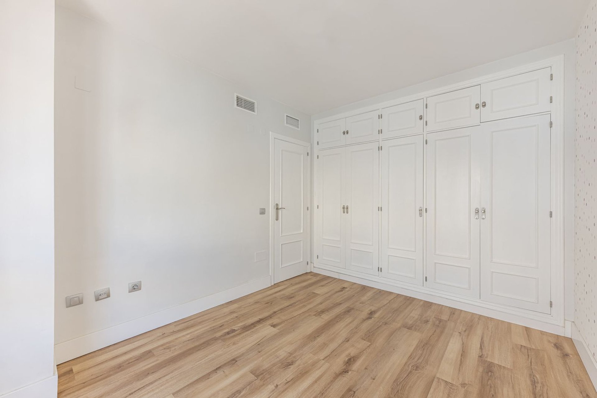 Resale - House - Townhouse - Marbella - Marbella Centro