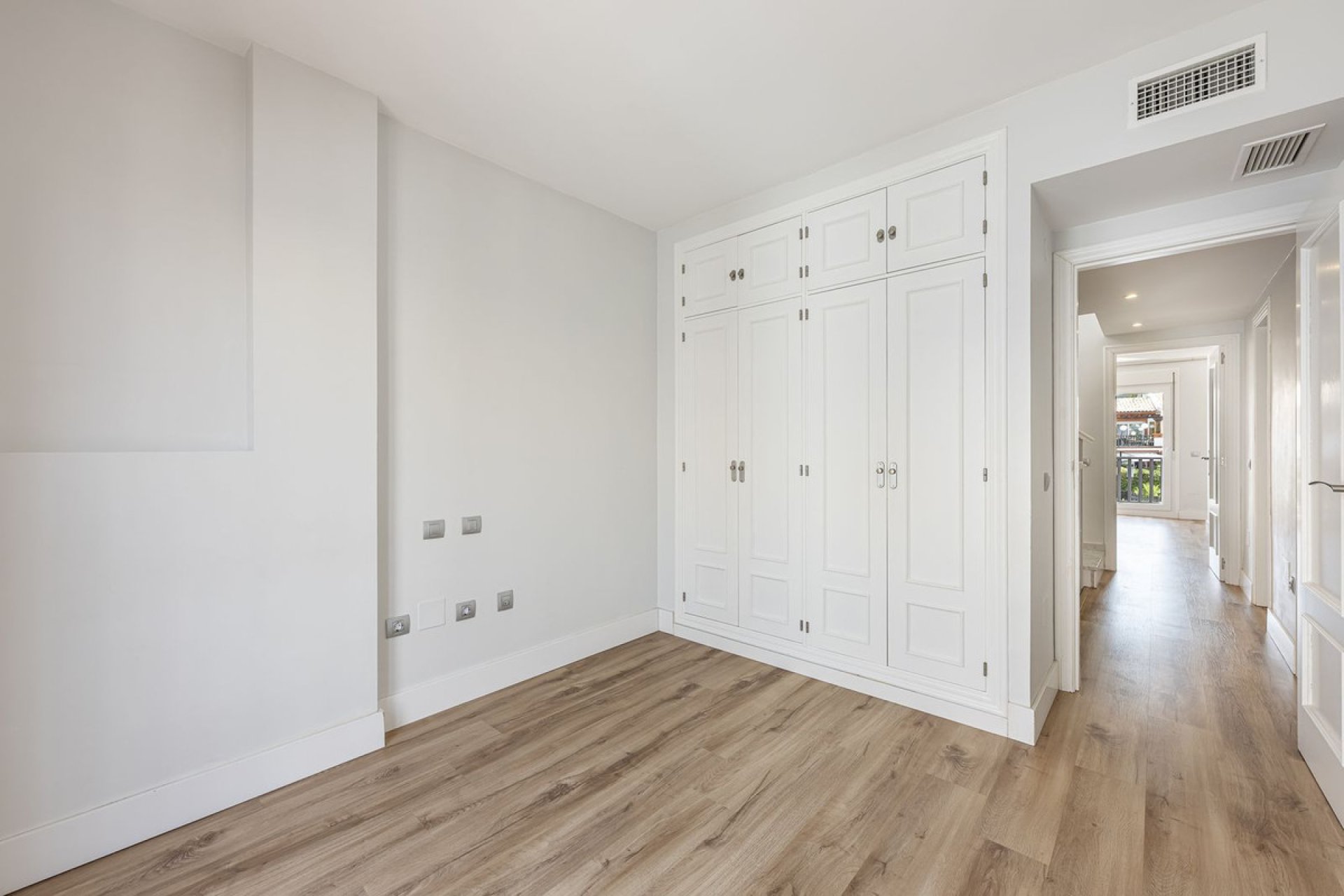 Resale - House - Townhouse - Marbella - Marbella Centro