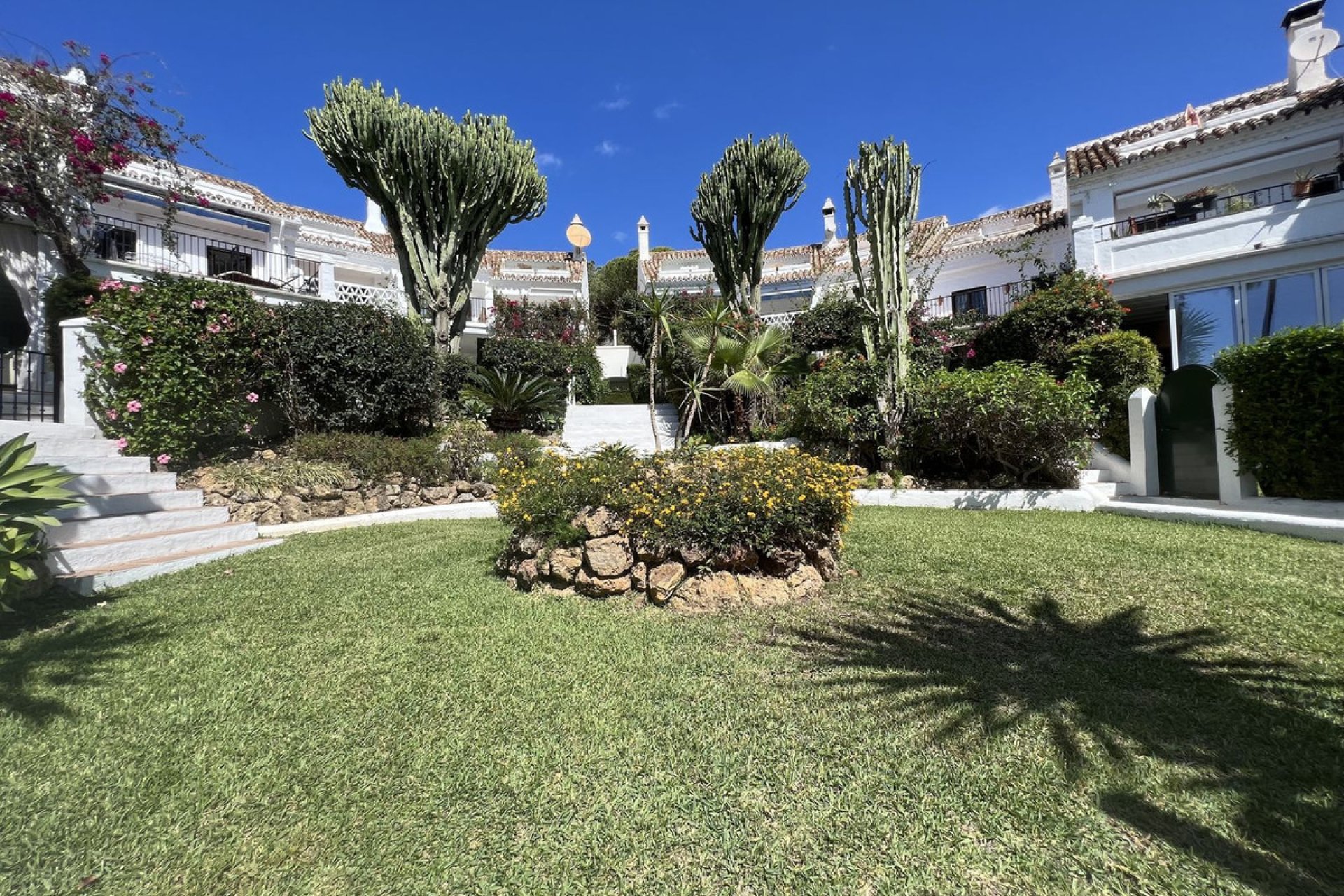 Resale - House - Townhouse - Marbella - Nagüeles