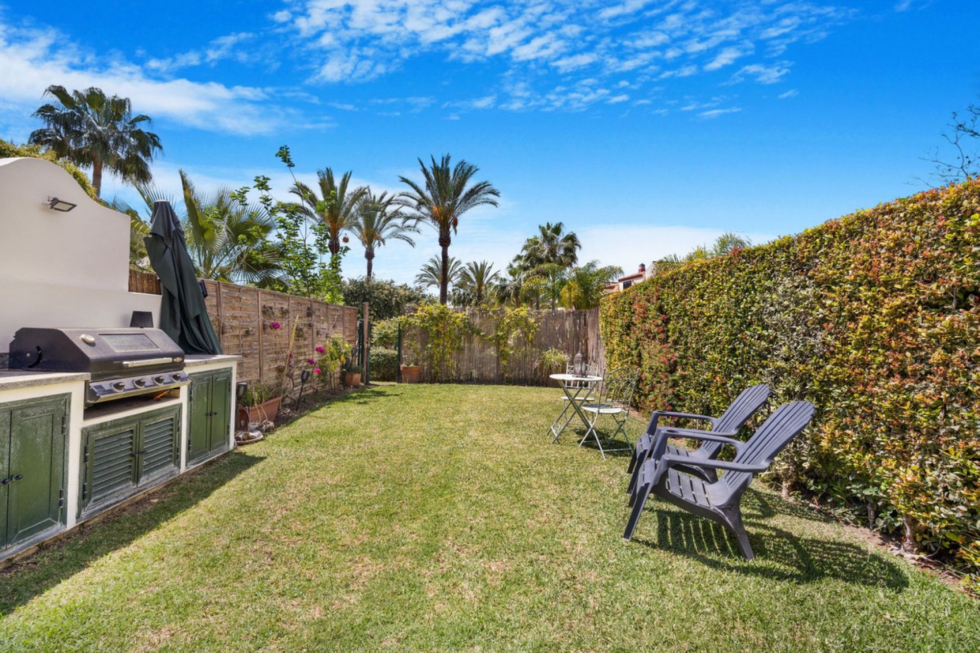 Resale - House - Townhouse - Marbella - Nagüeles