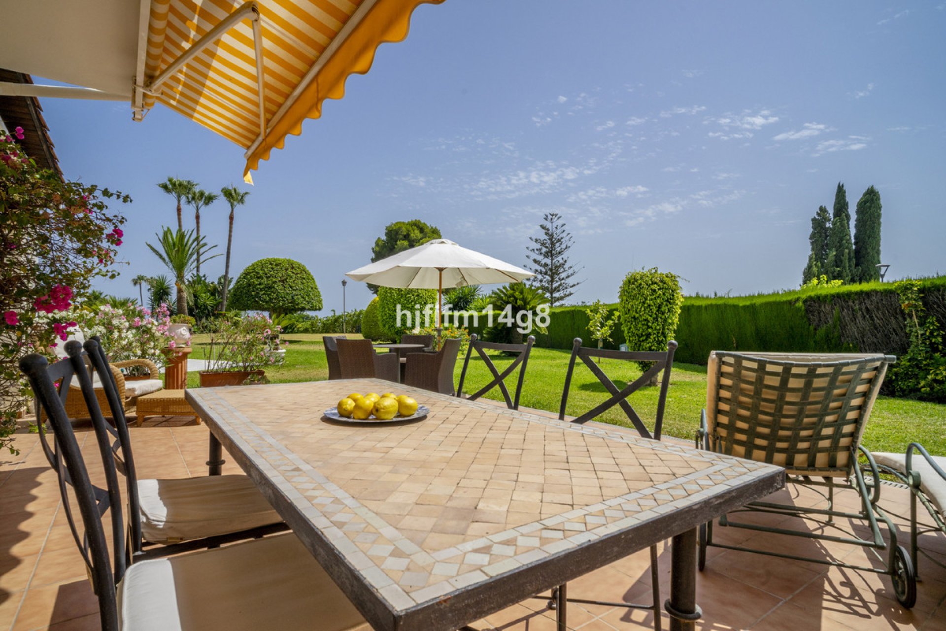 Resale - House - Townhouse - Marbella - Nueva Andalucia