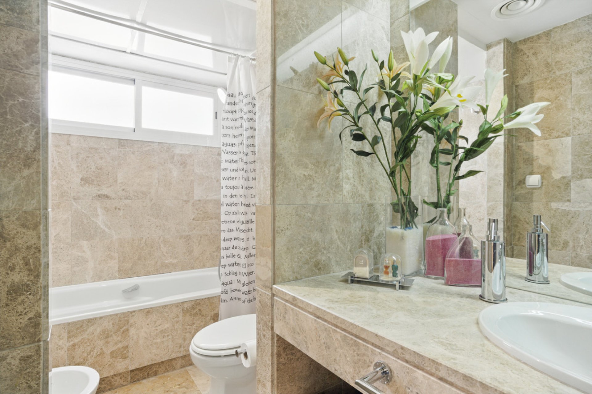 Resale - House - Townhouse - Marbella - Nueva Andalucia