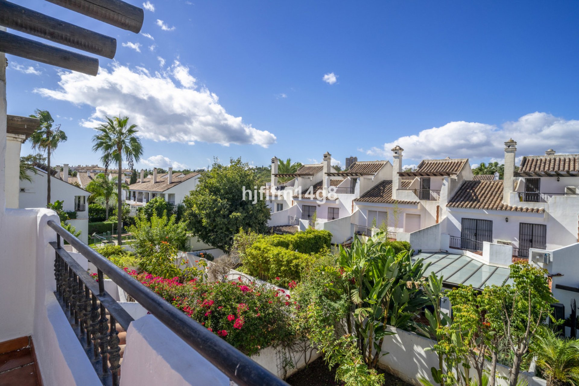 Resale - House - Townhouse - Marbella - Nueva Andalucia