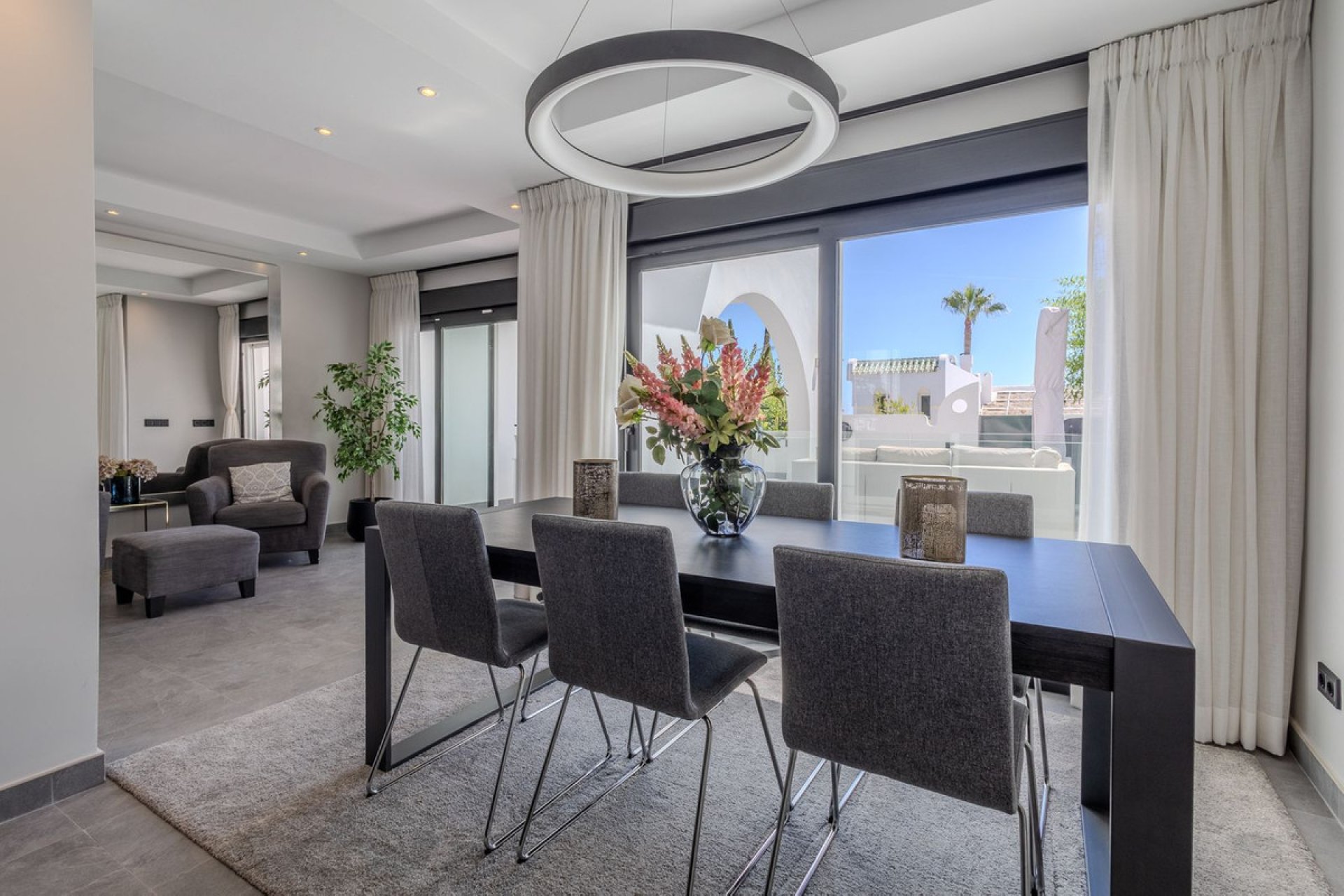 Resale - House - Townhouse - Marbella - Nueva Andalucia