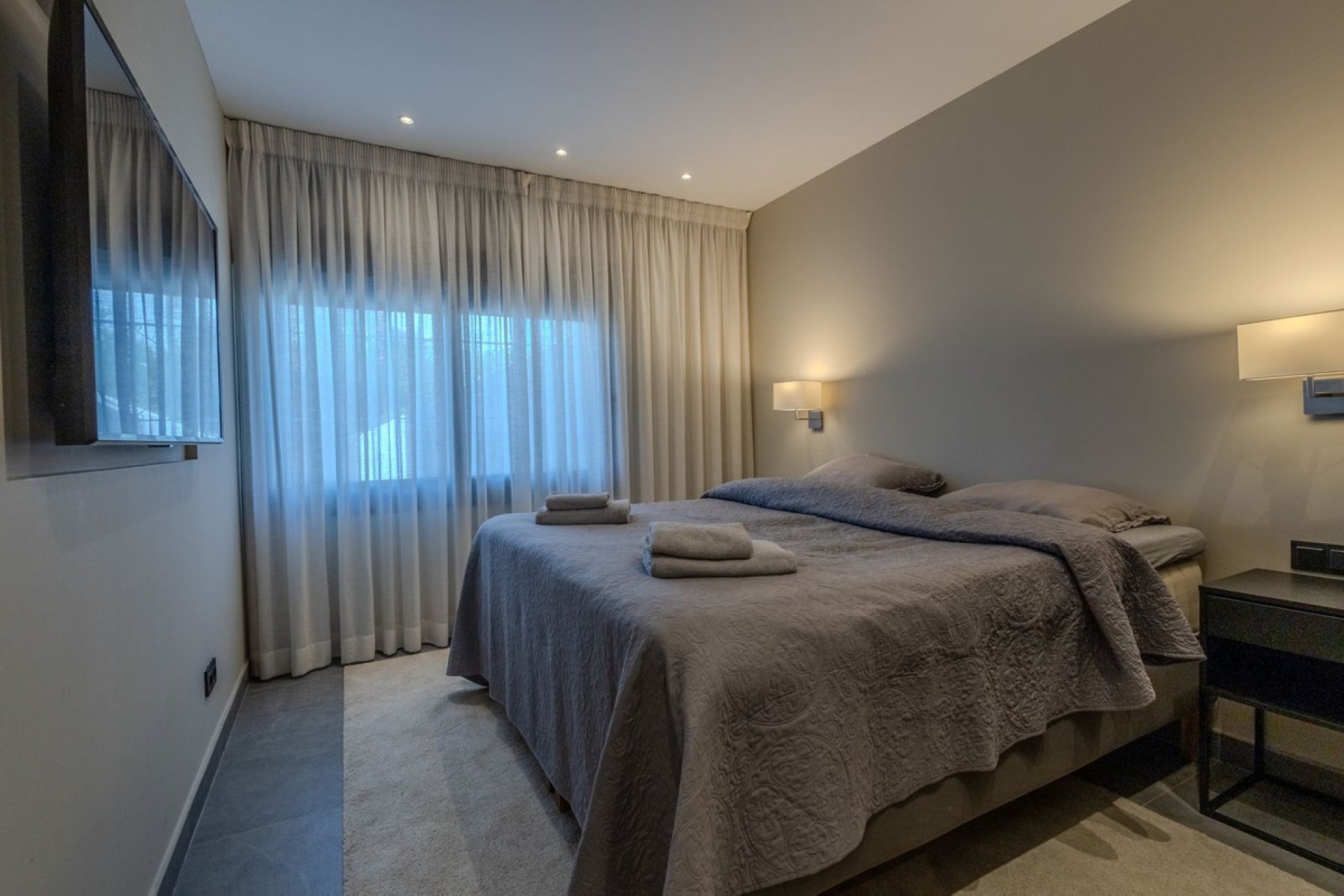 Resale - House - Townhouse - Marbella - Nueva Andalucia