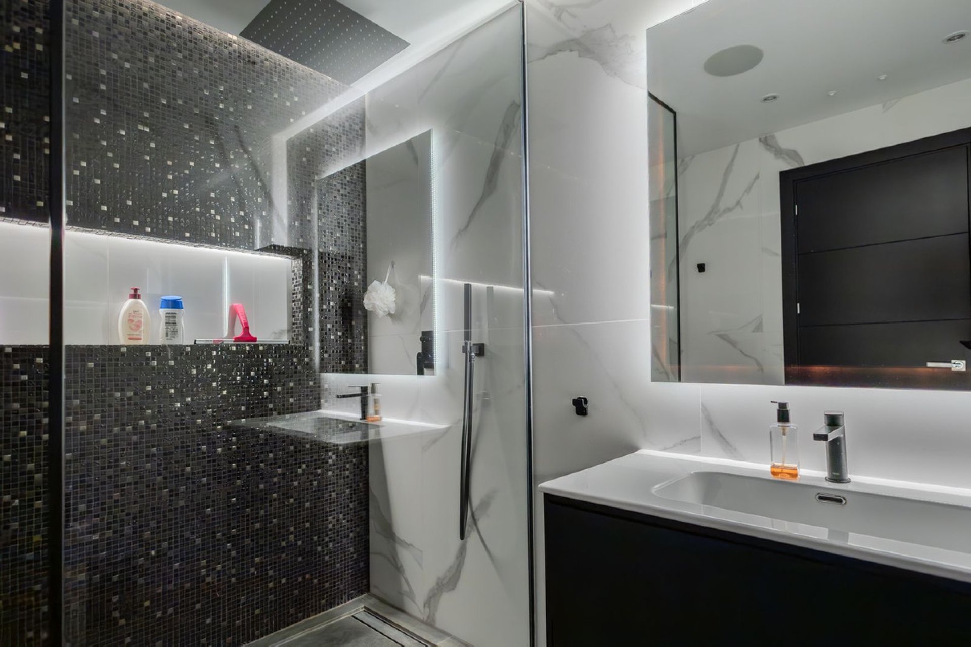 Resale - House - Townhouse - Marbella - Nueva Andalucia