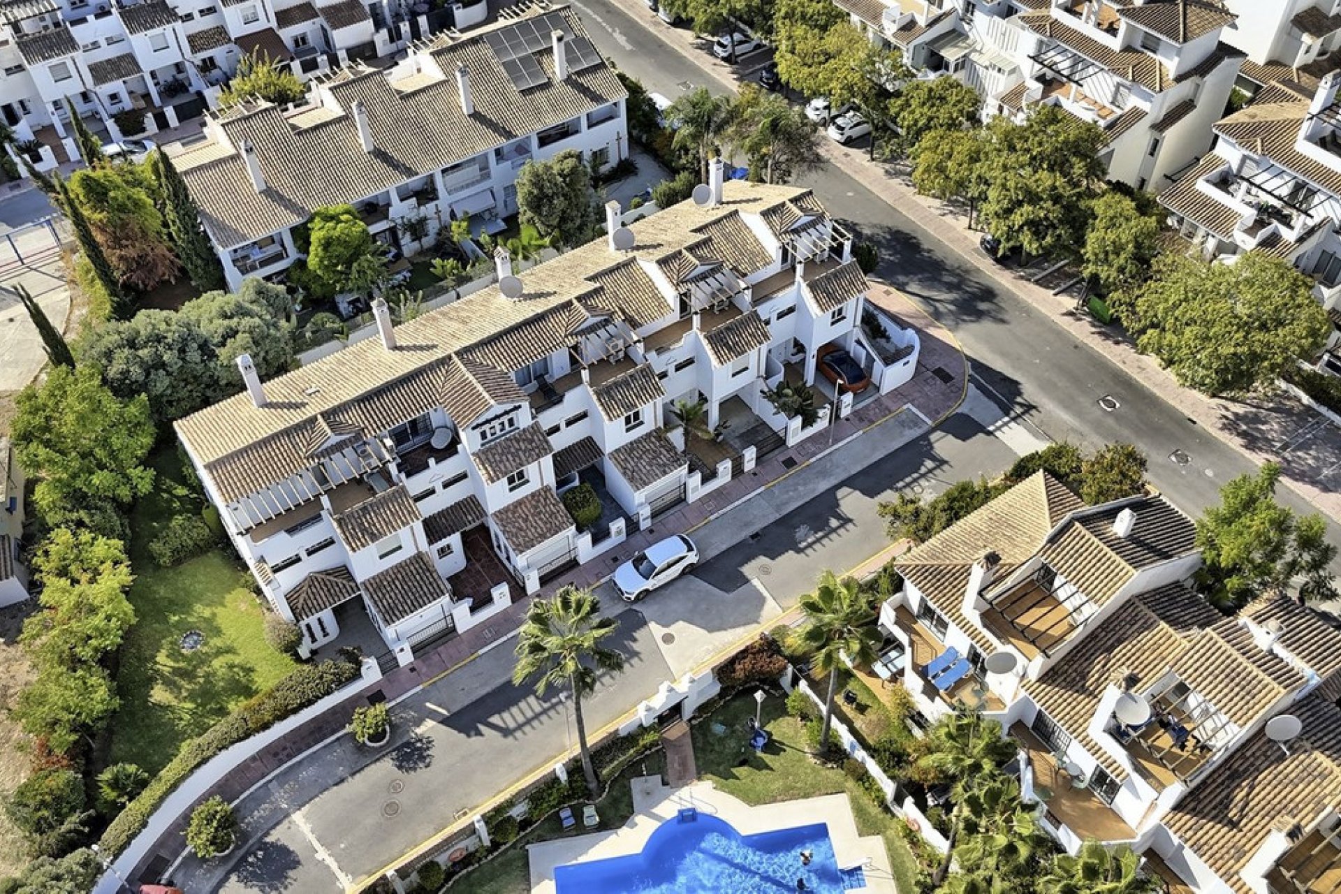 Resale - House - Townhouse - Marbella - Nueva Andalucia