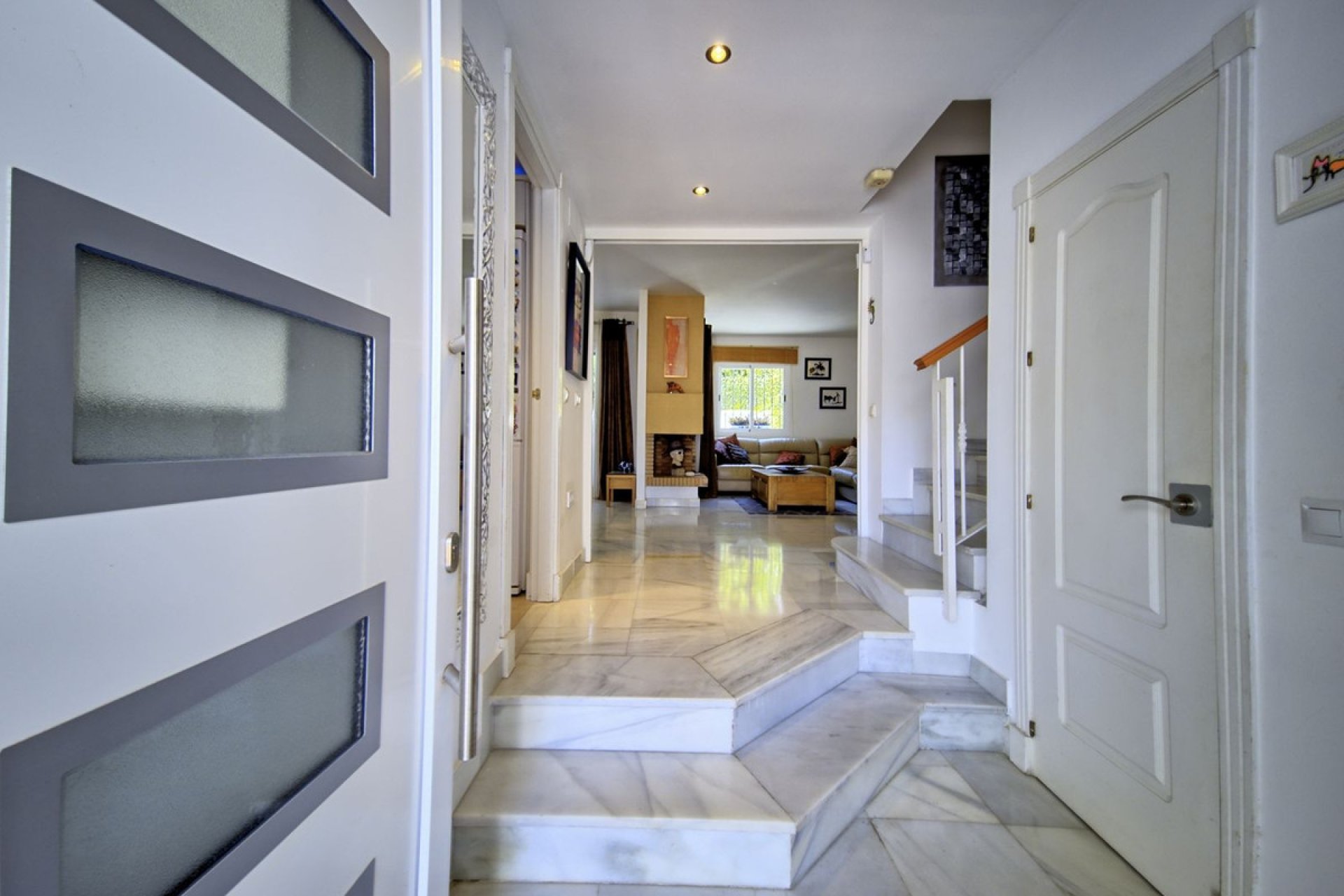 Resale - House - Townhouse - Marbella - Nueva Andalucia