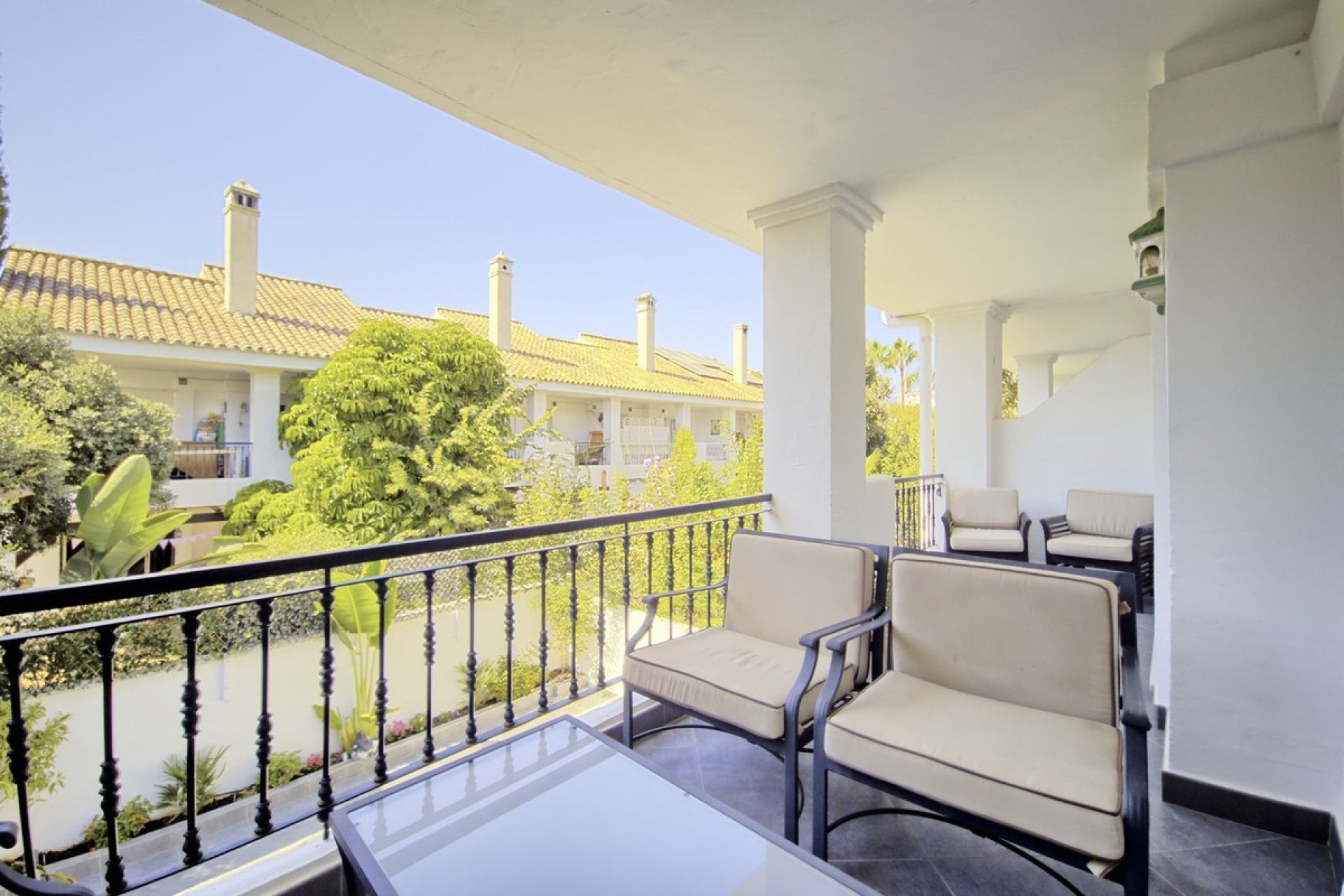 Resale - House - Townhouse - Marbella - Nueva Andalucia