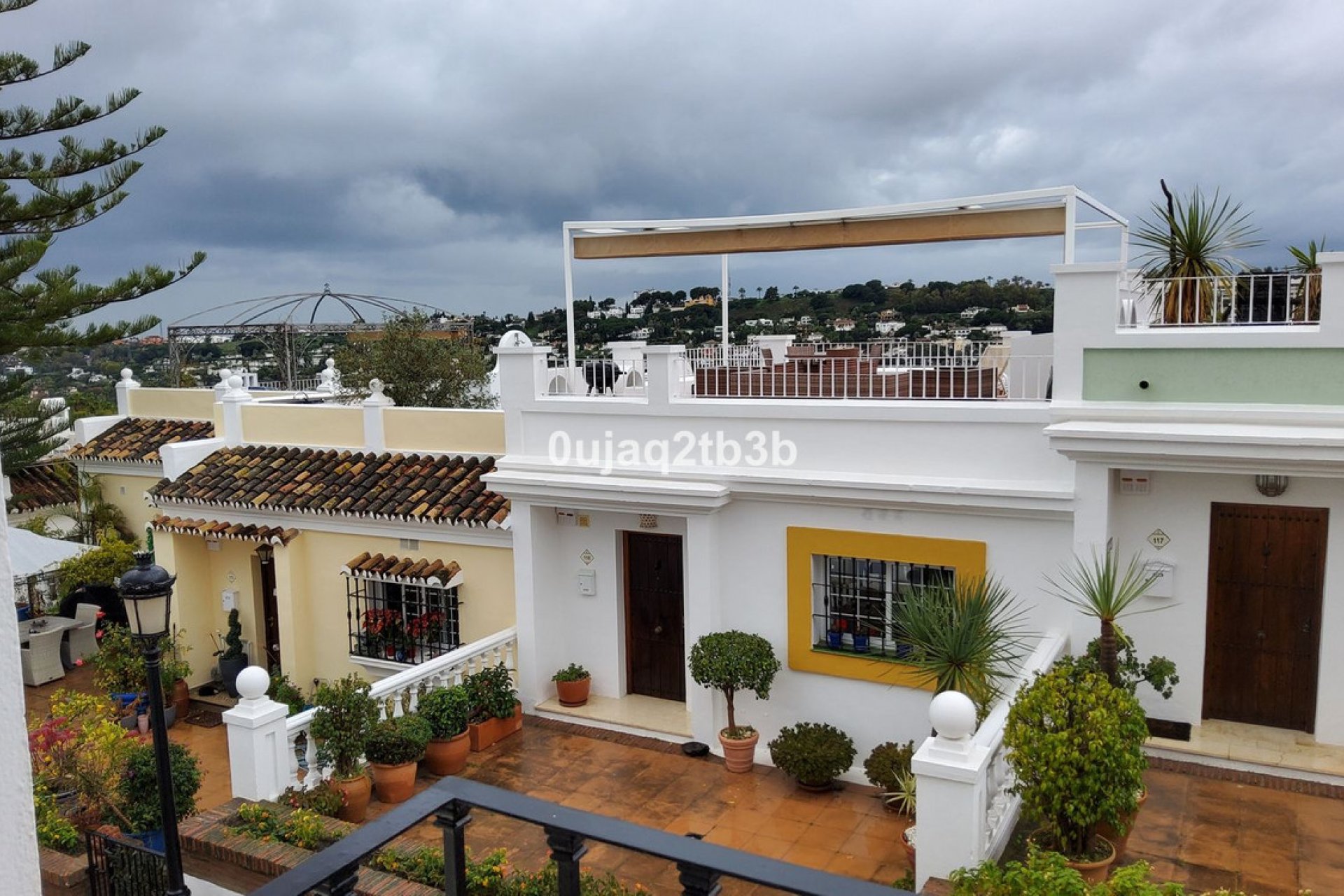 Resale - House - Townhouse - Marbella - Nueva Andalucia