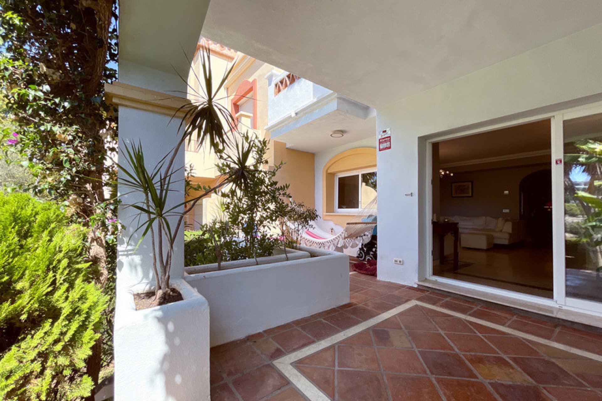 Resale - House - Townhouse - Marbella - Nueva Andalucia