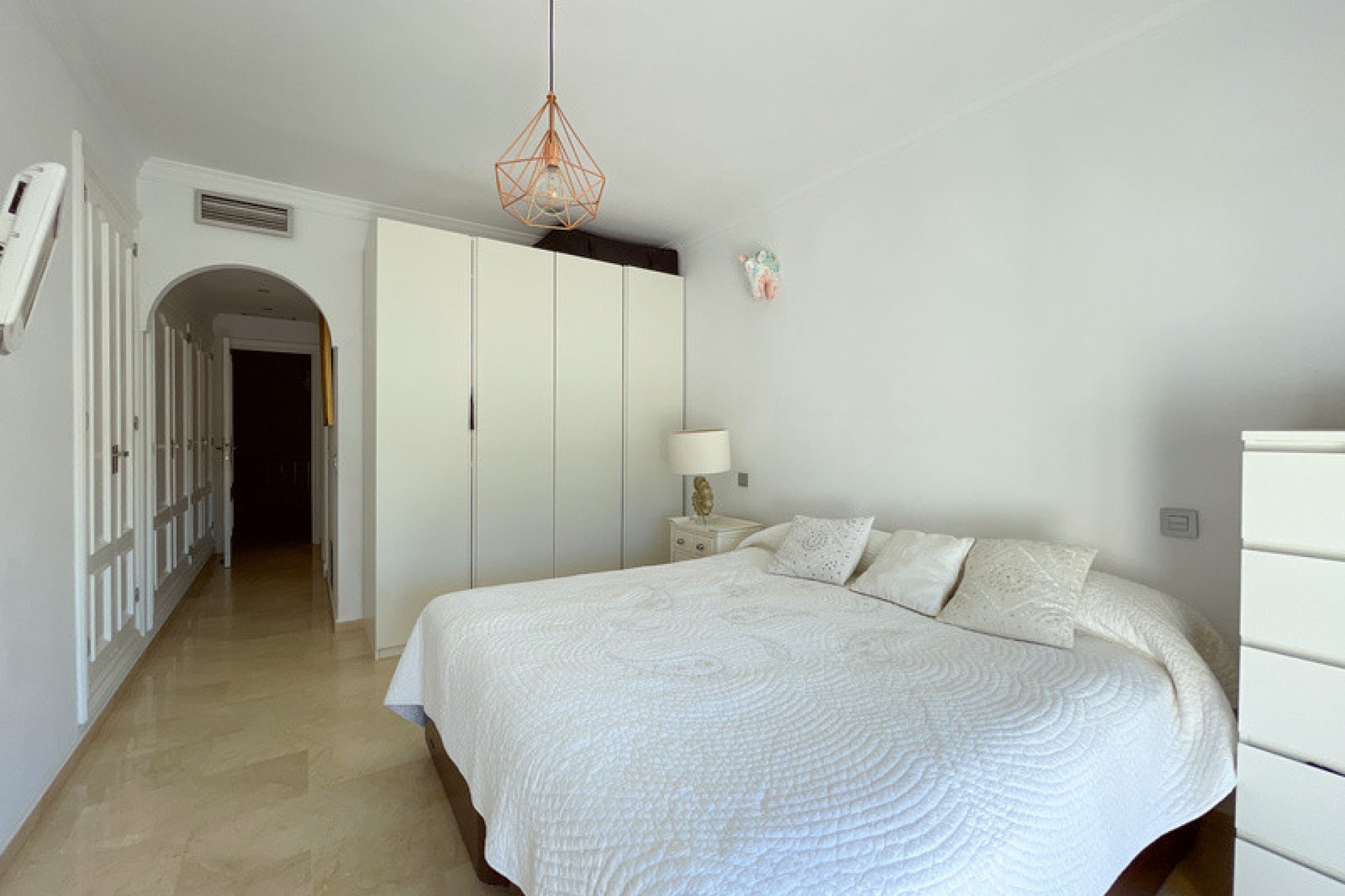 Resale - House - Townhouse - Marbella - Nueva Andalucia