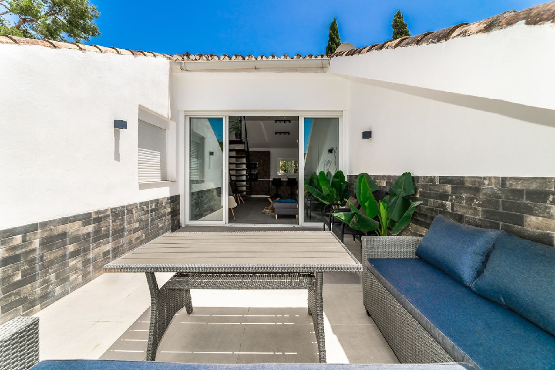 Resale - House - Townhouse - Marbella - Nueva Andalucia