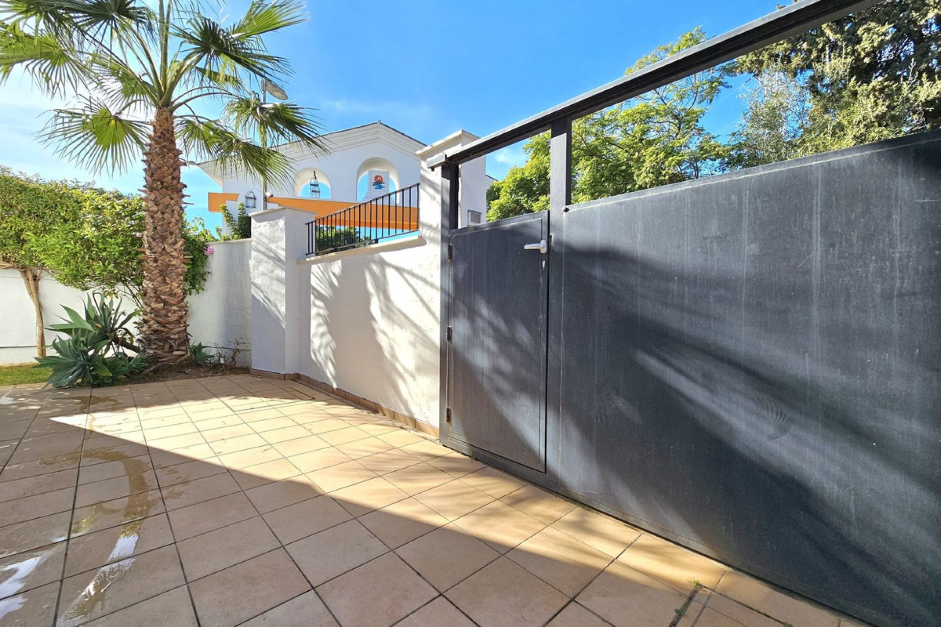 Resale - House - Townhouse - Marbella - Nueva Andalucia