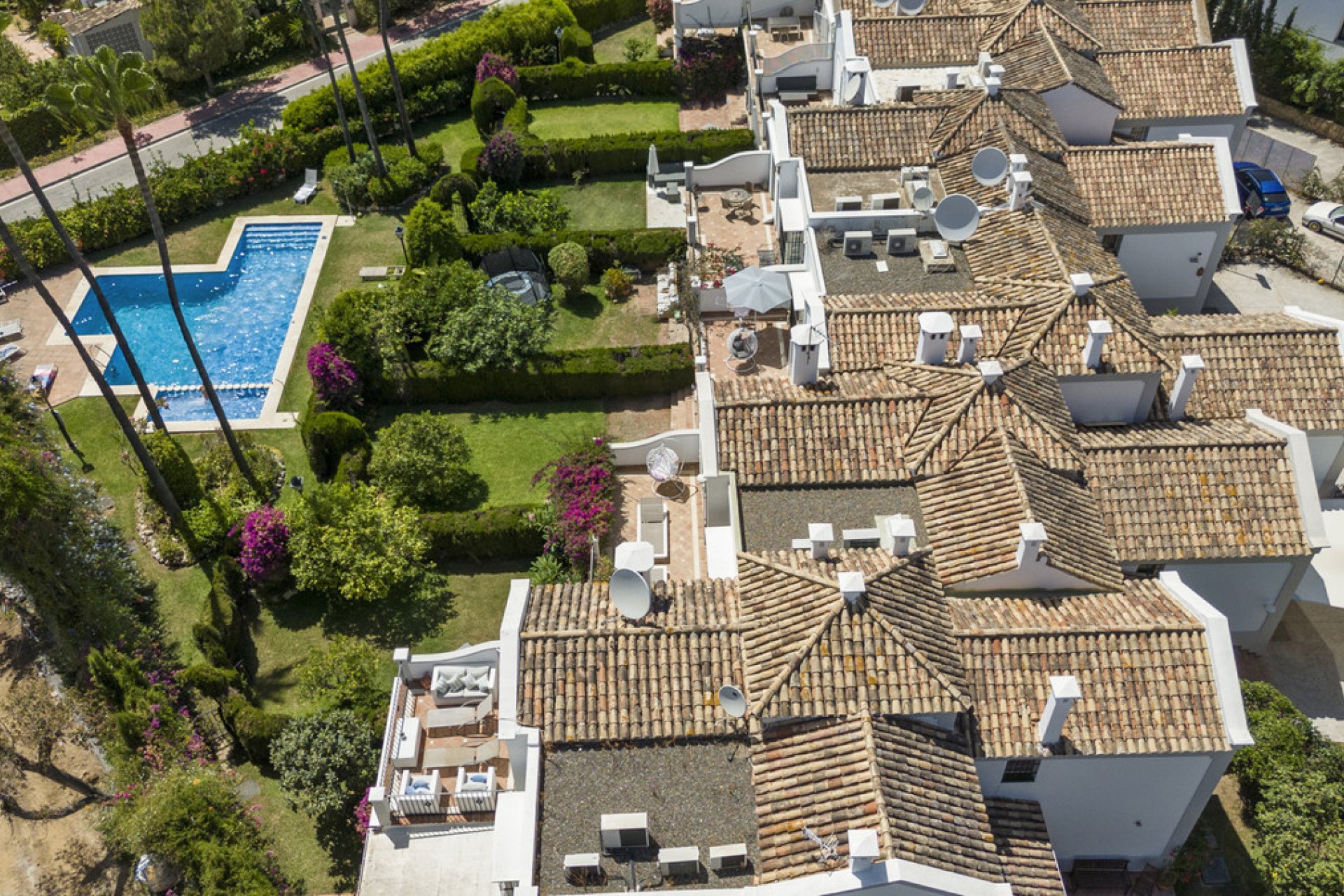 Resale - House - Townhouse - Marbella - Nueva Andalucia