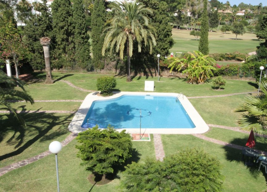 Resale - House - Townhouse - Marbella - Nueva Andalucia