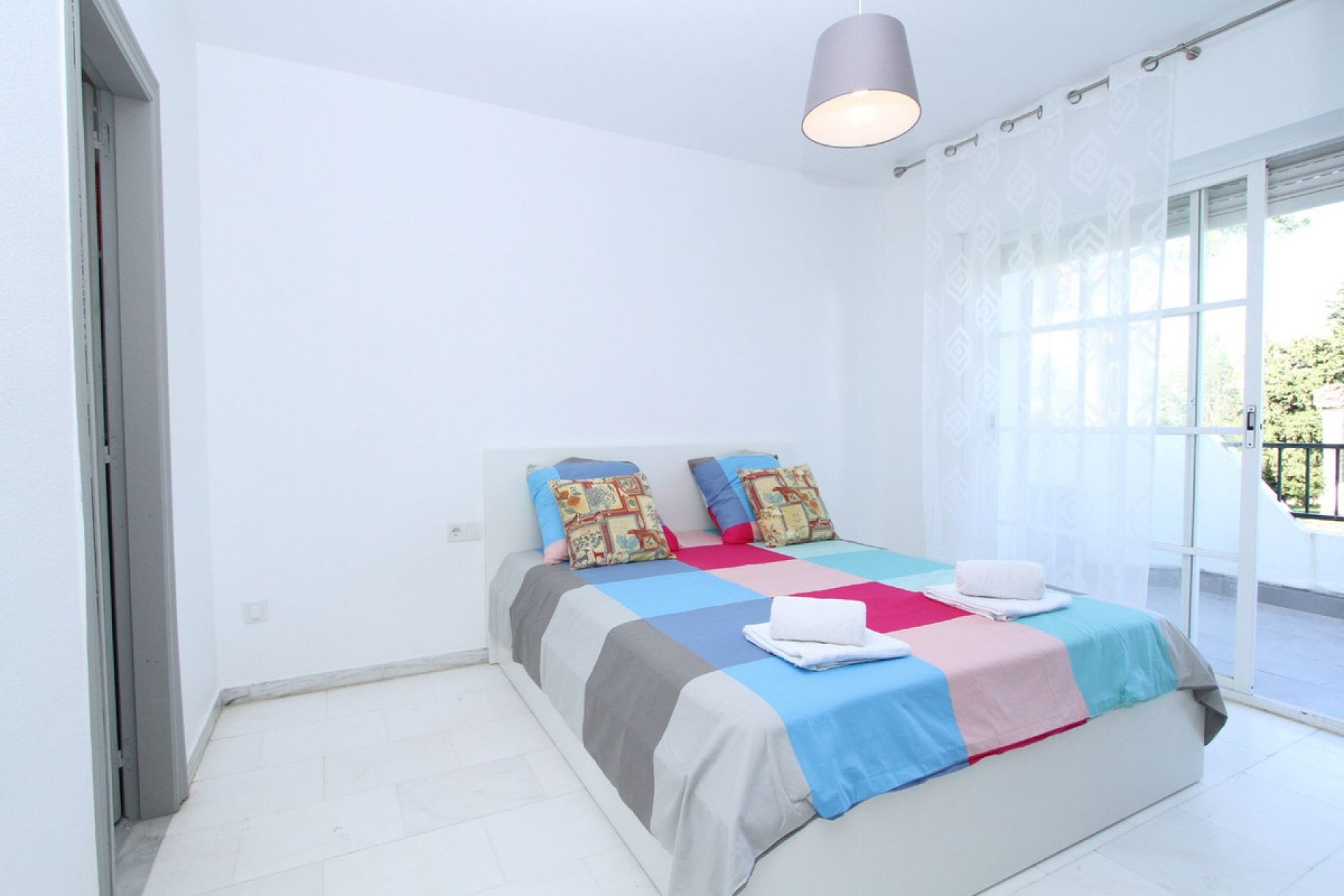 Resale - House - Townhouse - Marbella - Nueva Andalucia