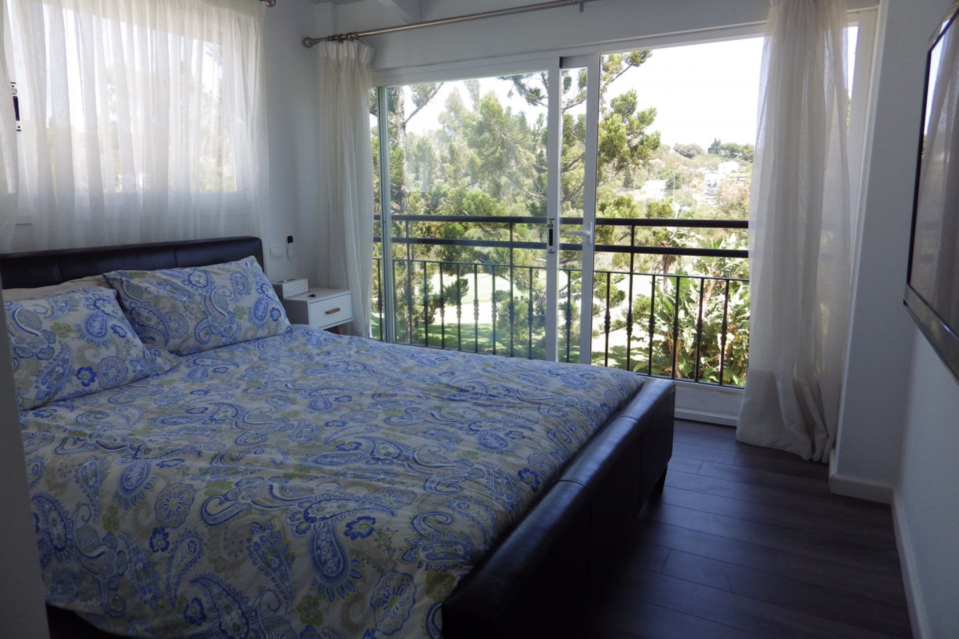 Resale - House - Townhouse - Marbella - Nueva Andalucia