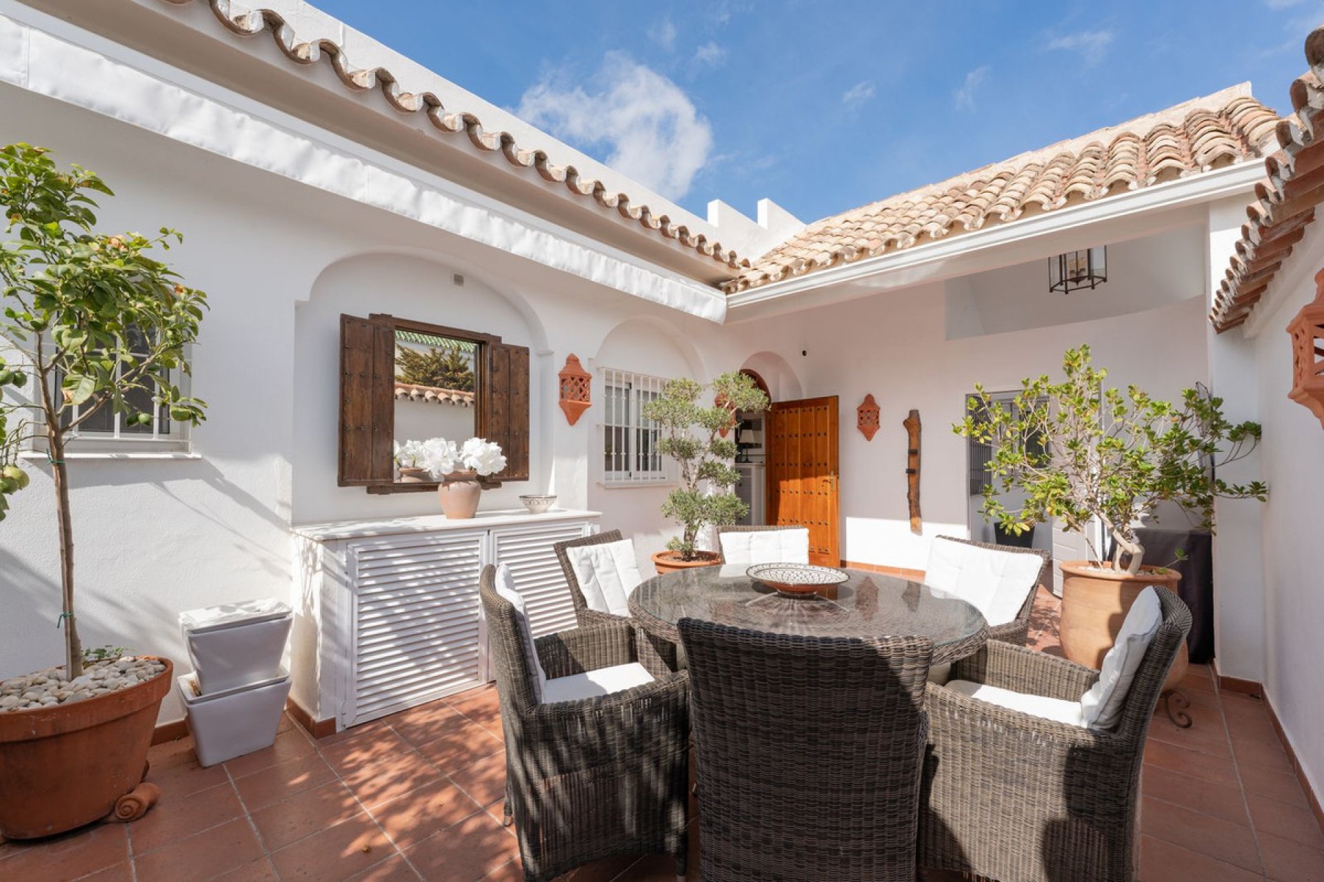 Resale - House - Townhouse - Marbella - Nueva Andalucia