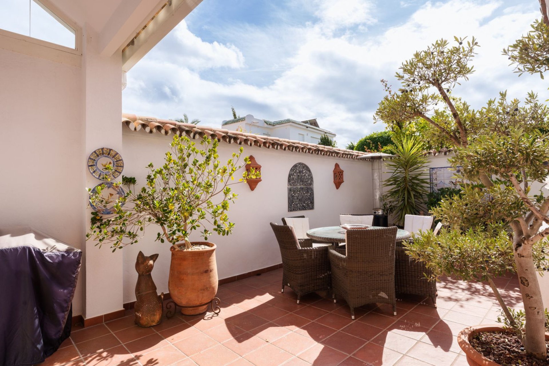 Resale - House - Townhouse - Marbella - Nueva Andalucia